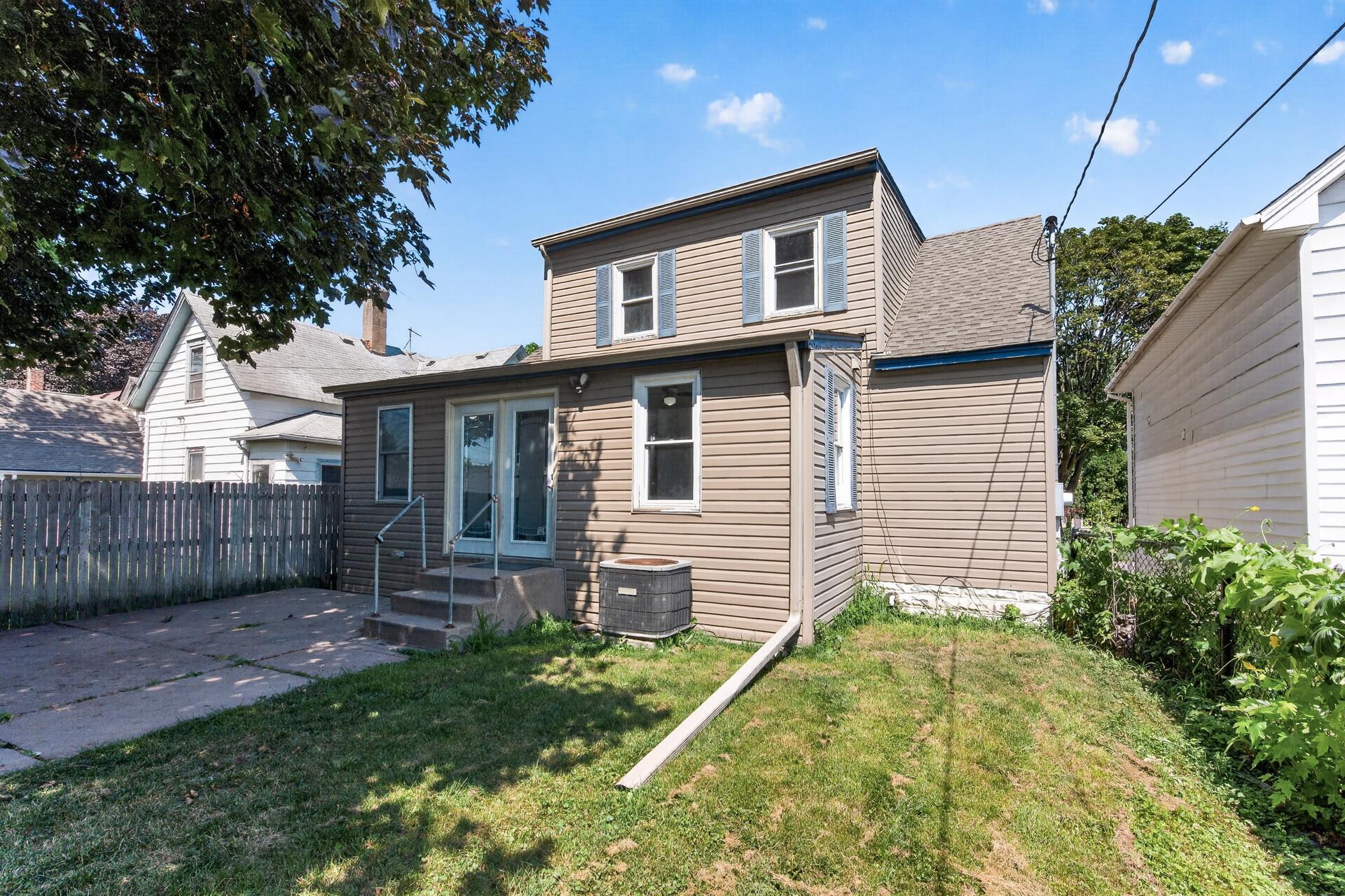 32 Maryland Avenue E Property Photo 35