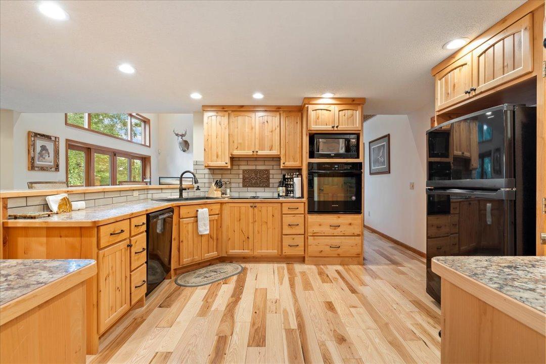 49760 202nd Place Property Photo 5