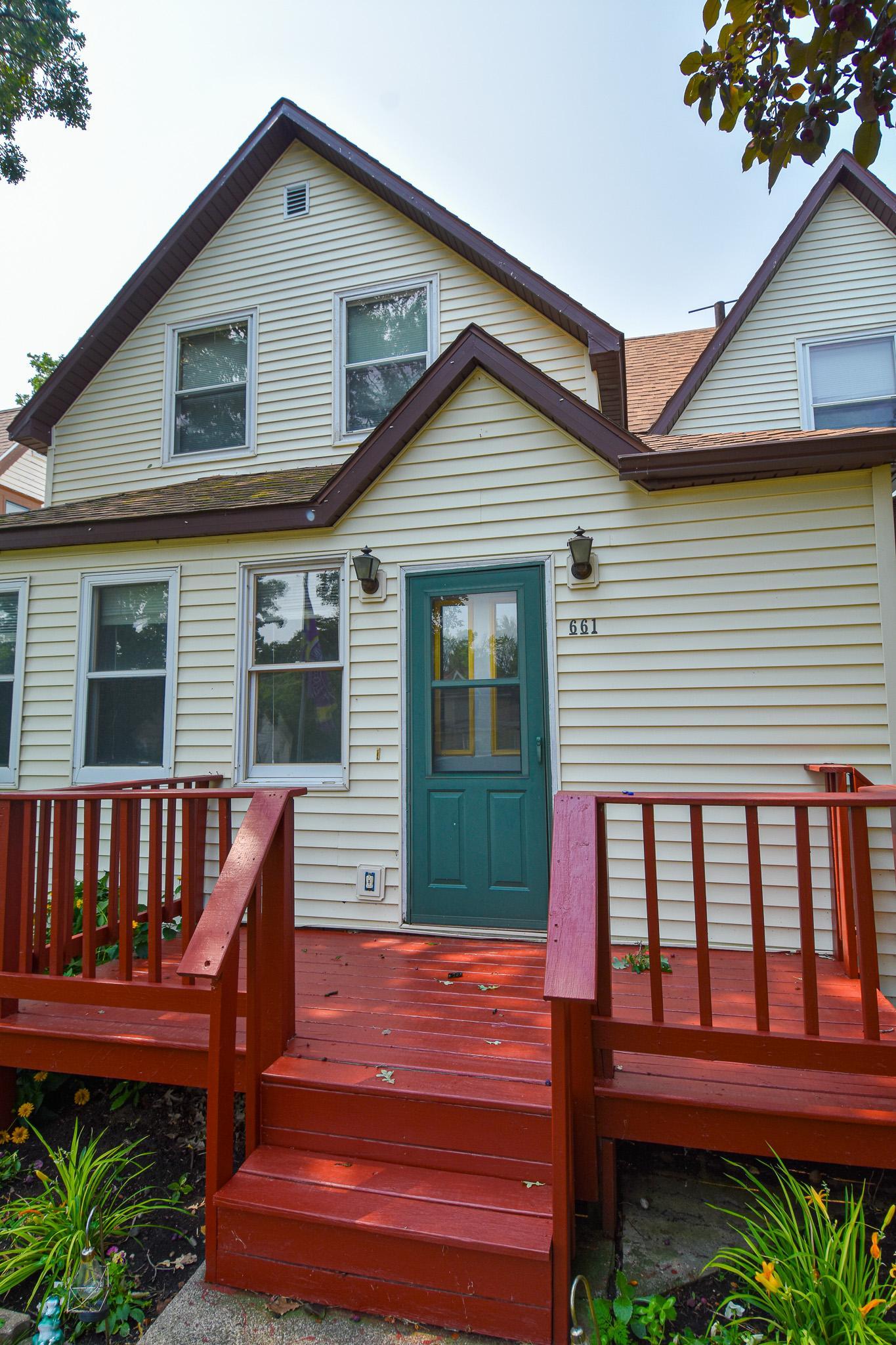 661 N Central Street Property Photo 3