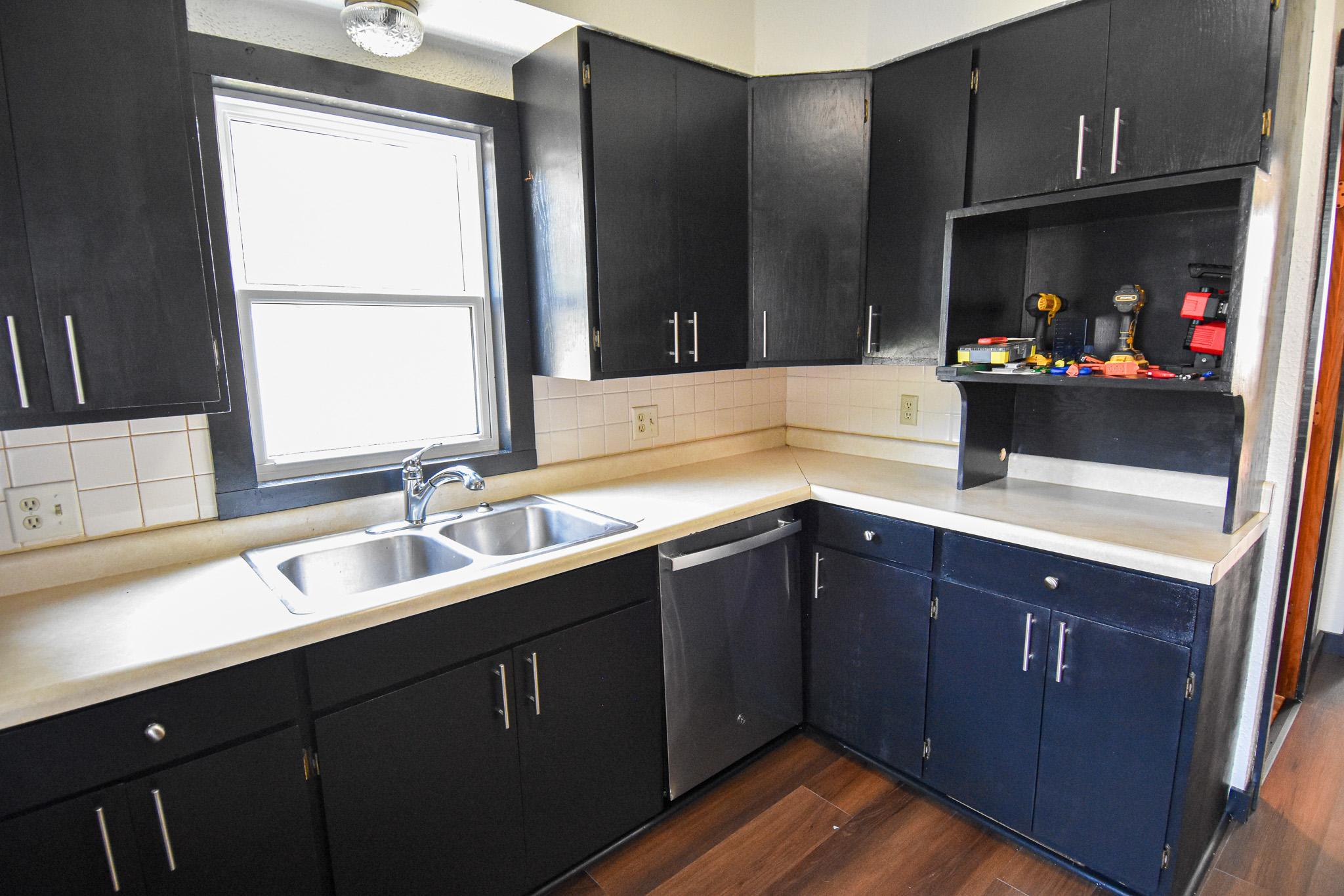 661 N Central Street Property Photo 14