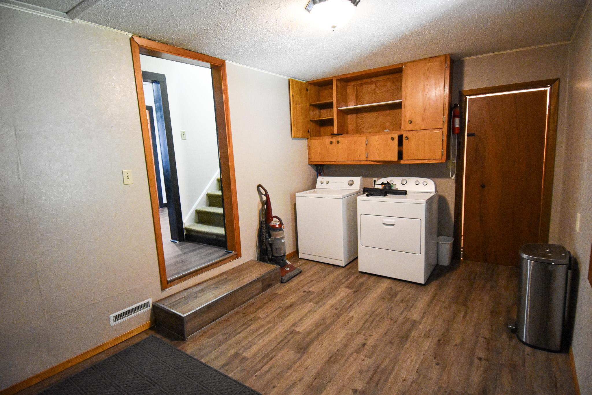 661 N Central Street Property Photo 19