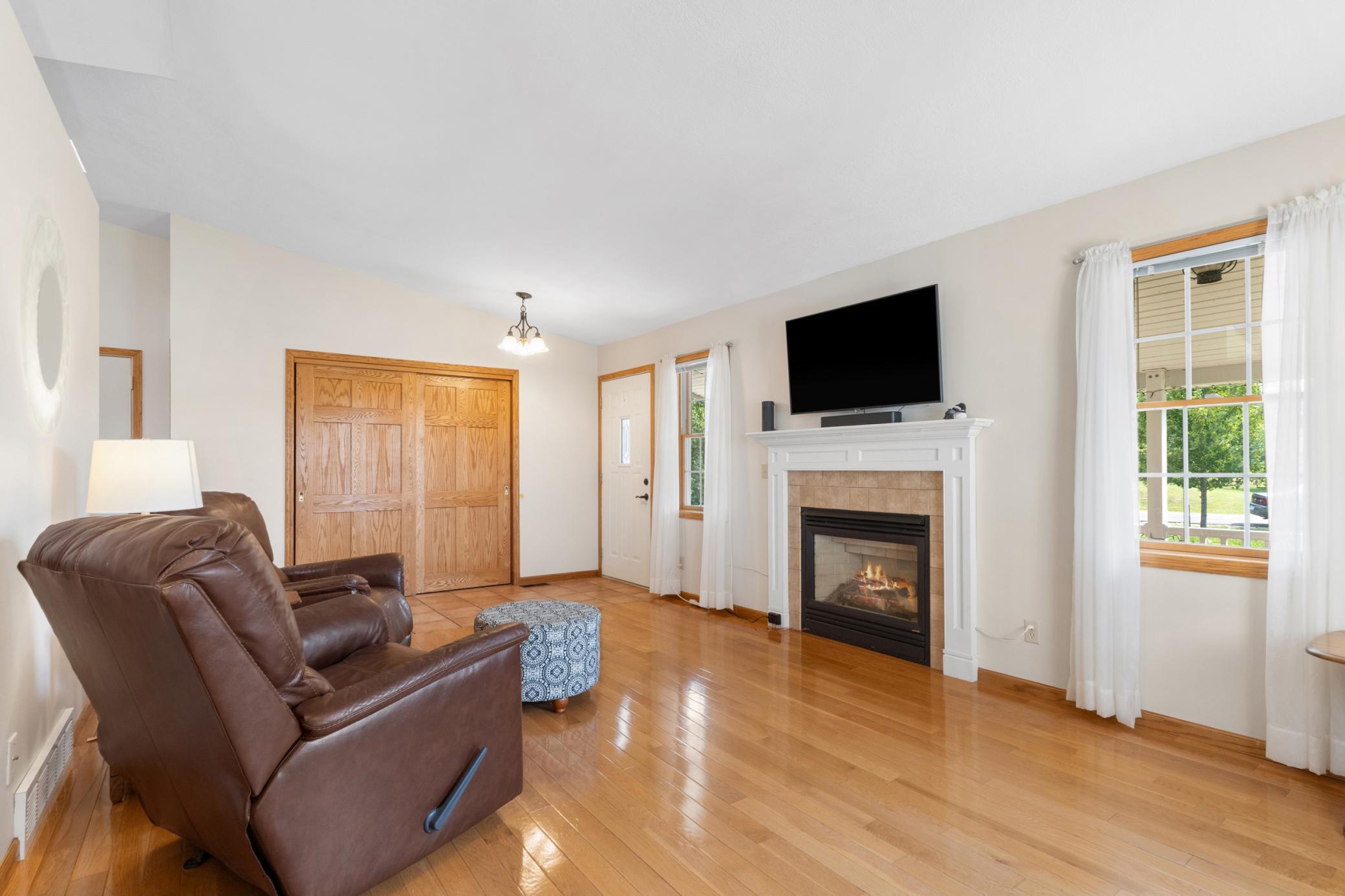 4038 Wells Lake Way Property Photo 10