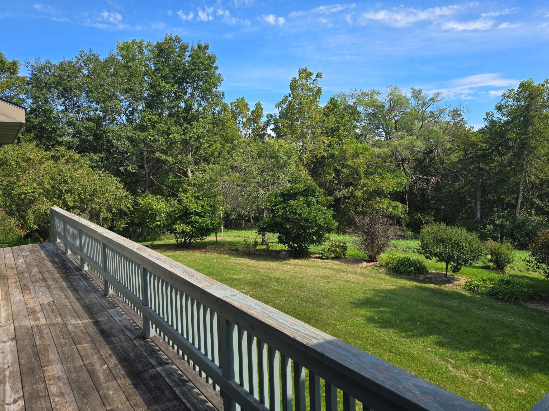 18123 Deer Road Property Photo 24