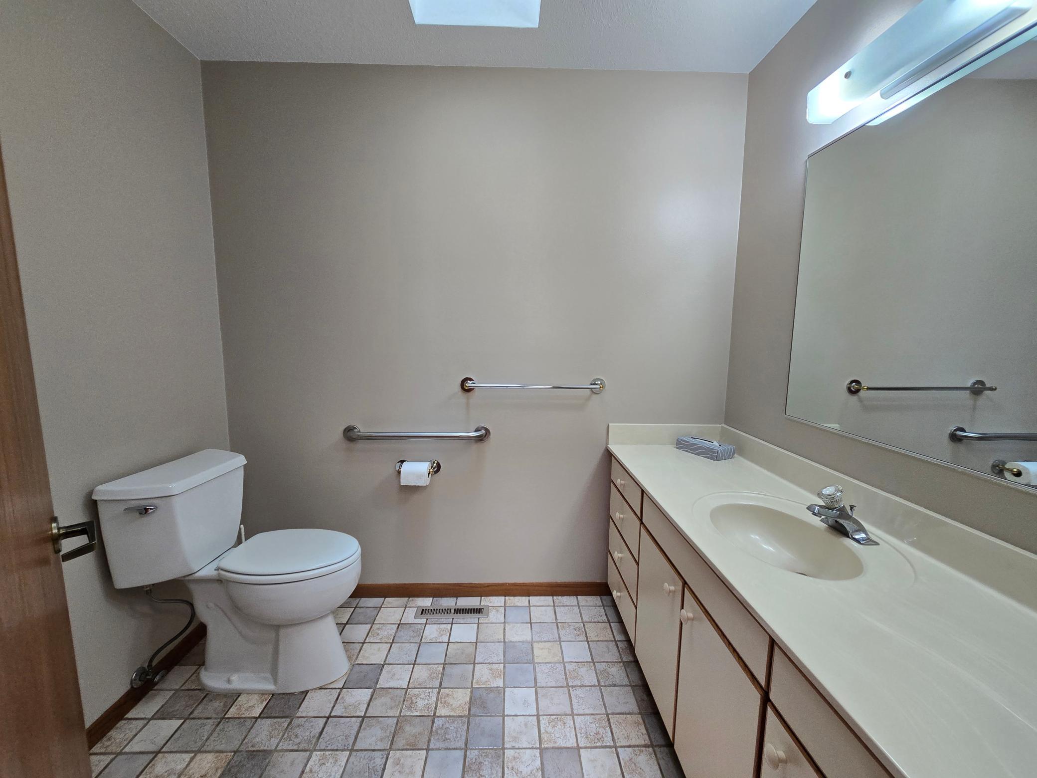18123 Deer Road Property Photo 32