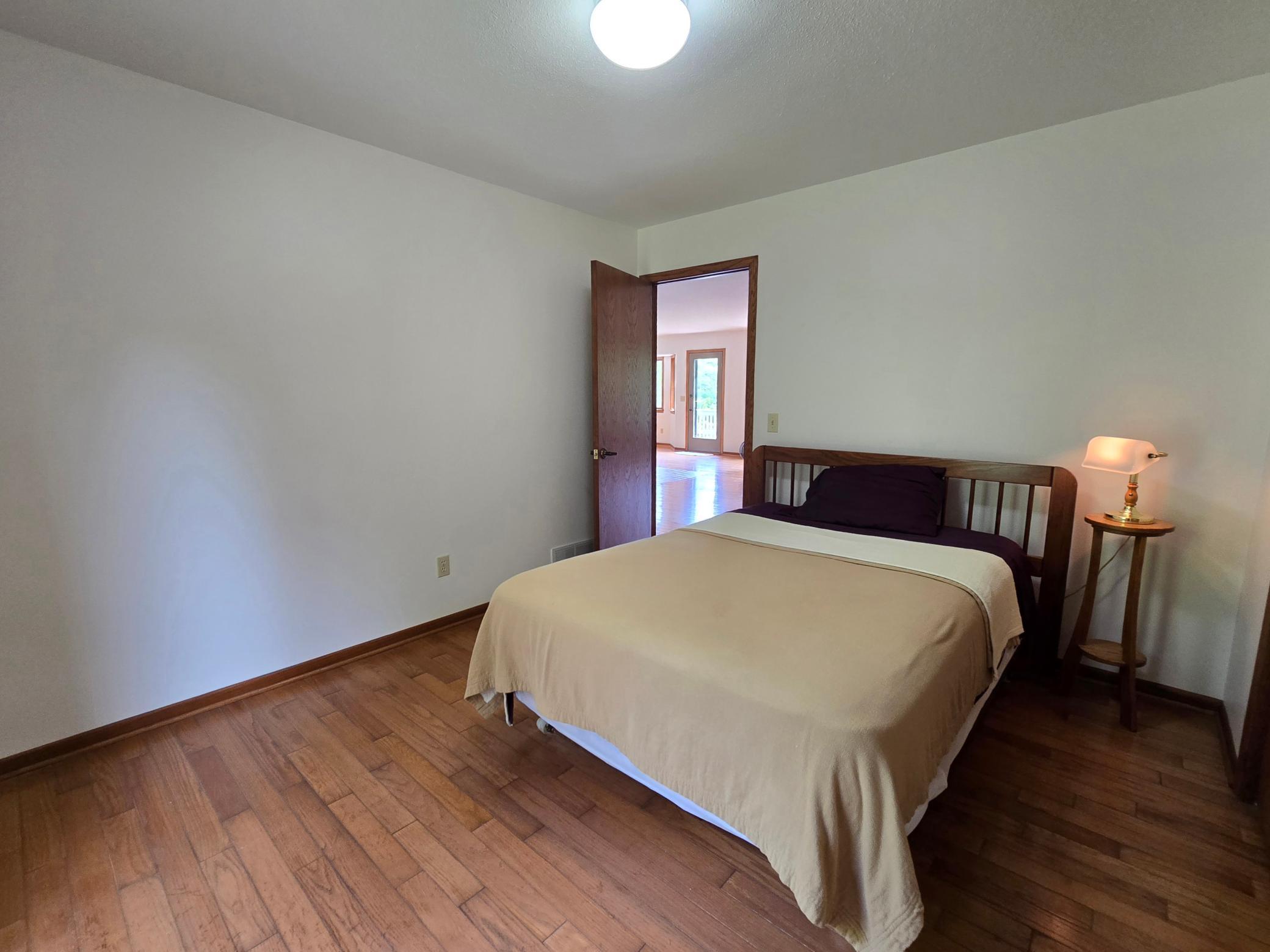 18123 Deer Road Property Photo 34