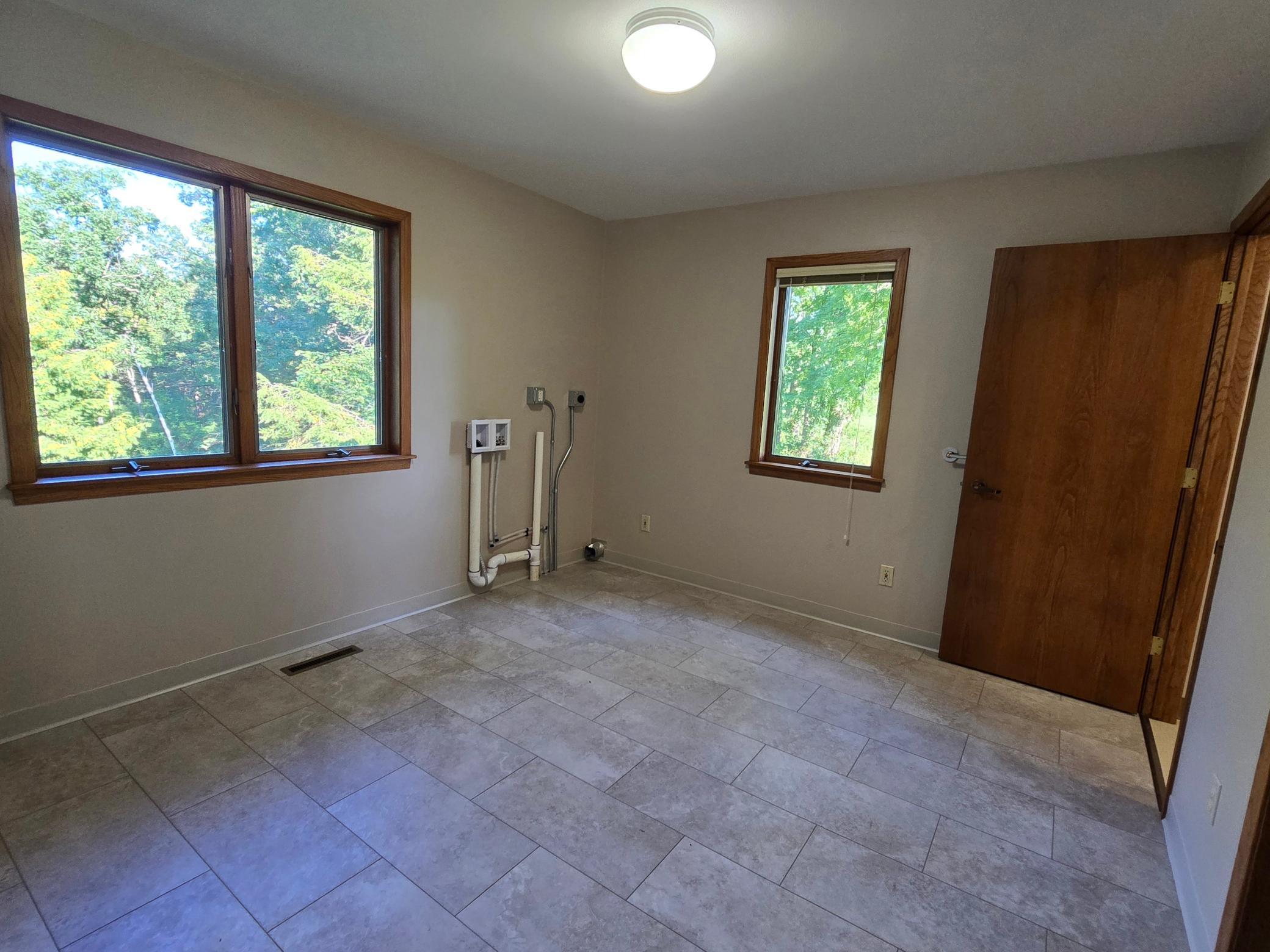 18123 Deer Road Property Photo 38