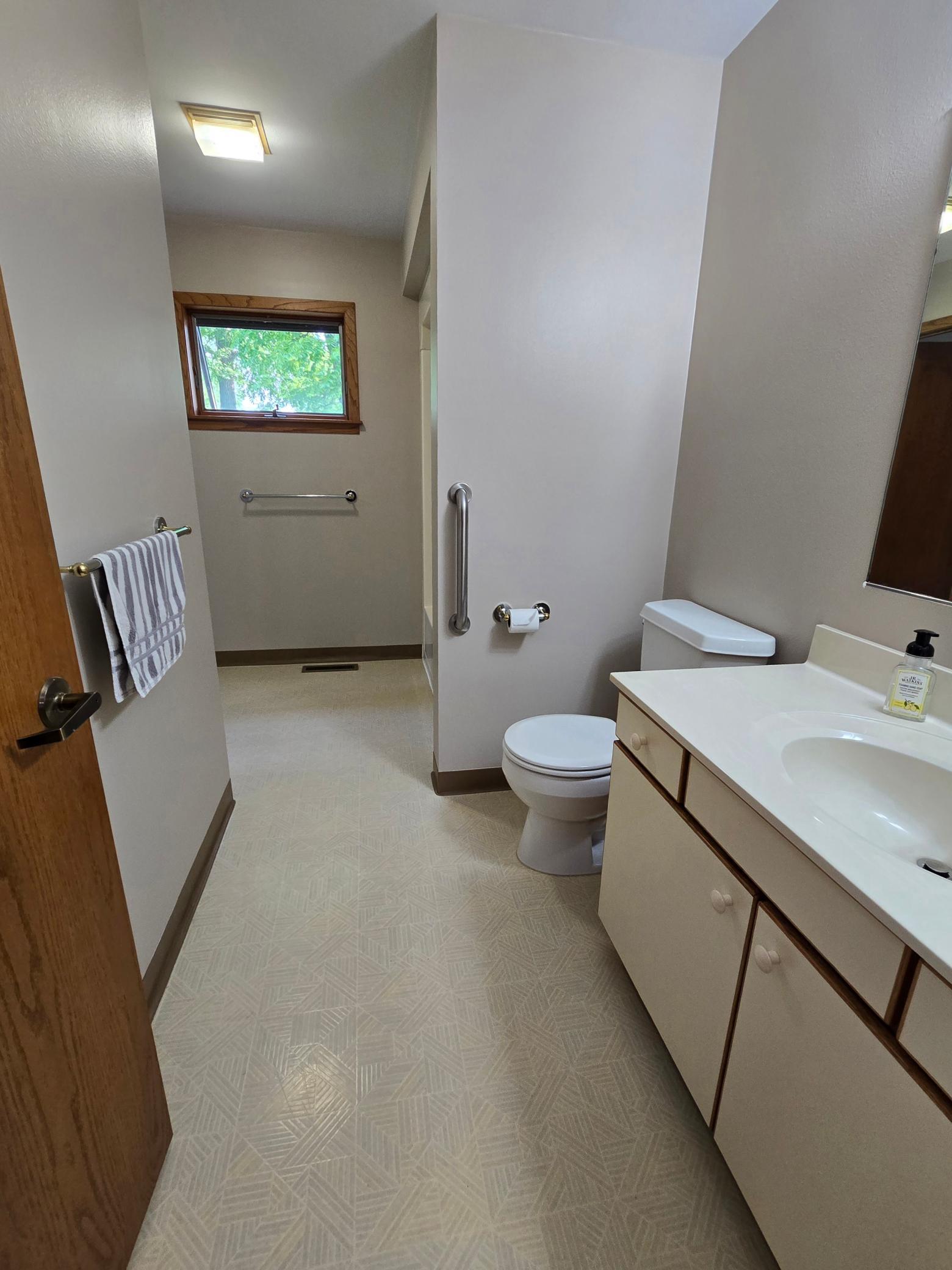 18123 Deer Road Property Photo 39