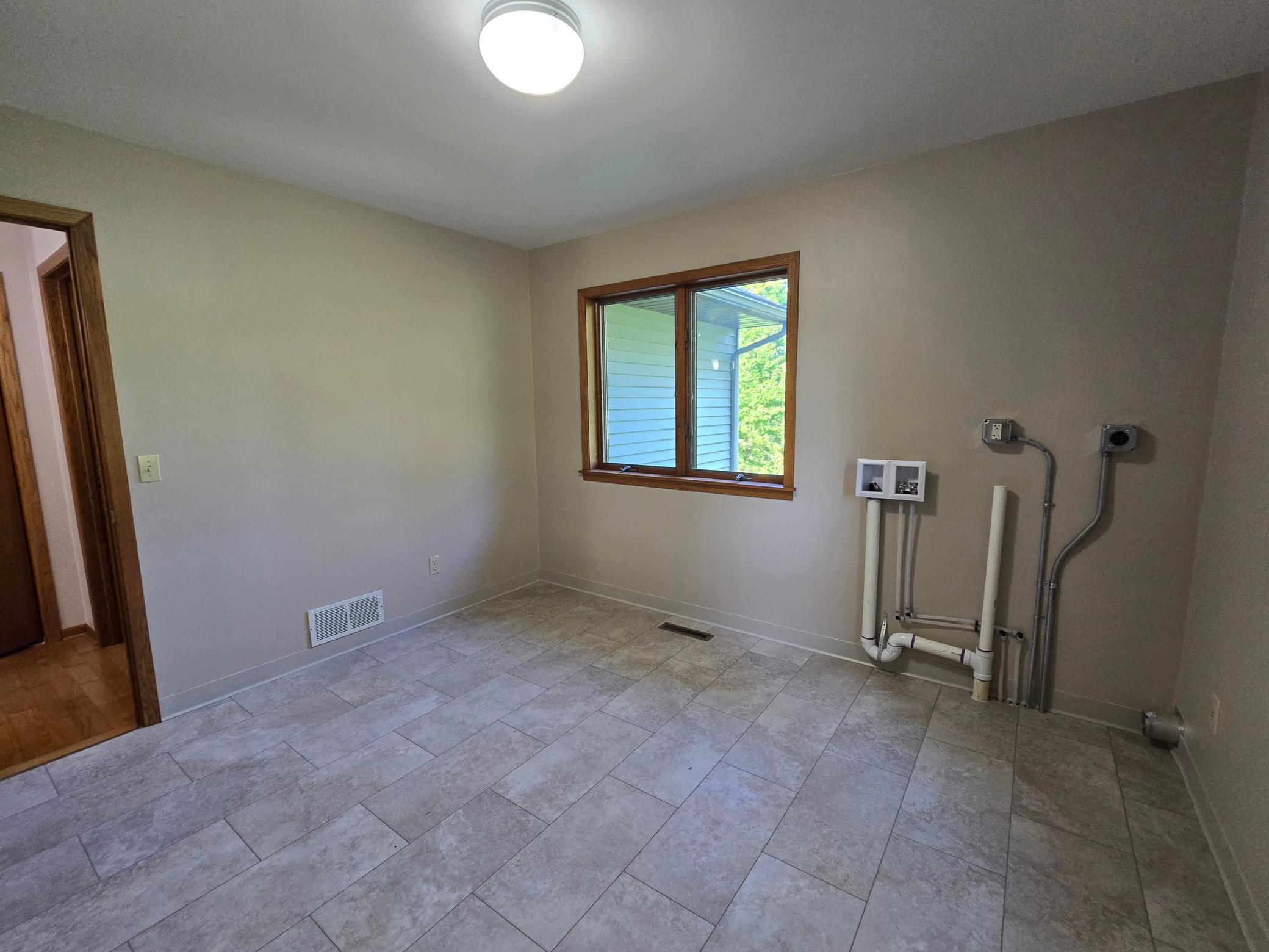 18123 Deer Road Property Photo 40