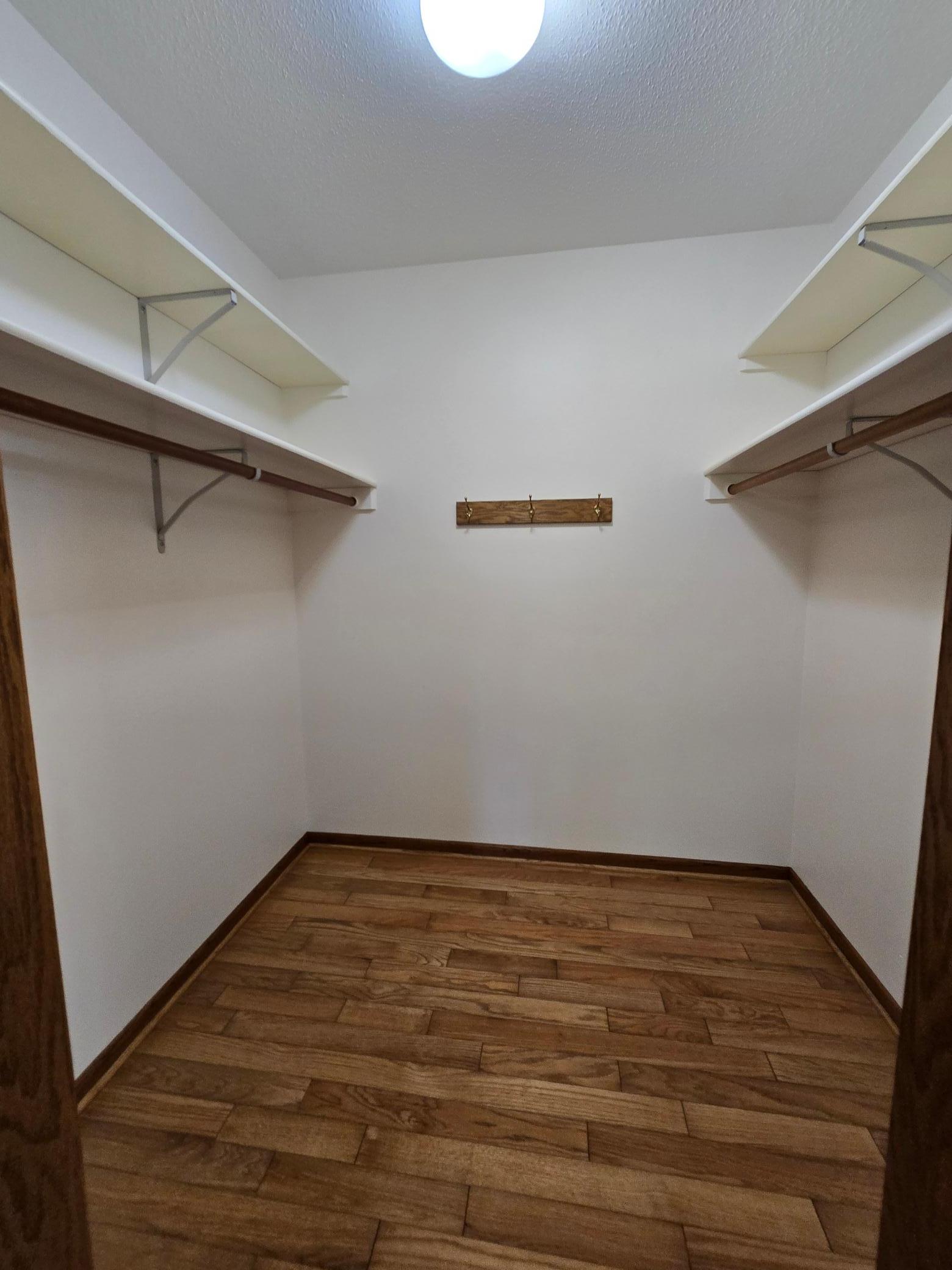 18123 Deer Road Property Photo 51