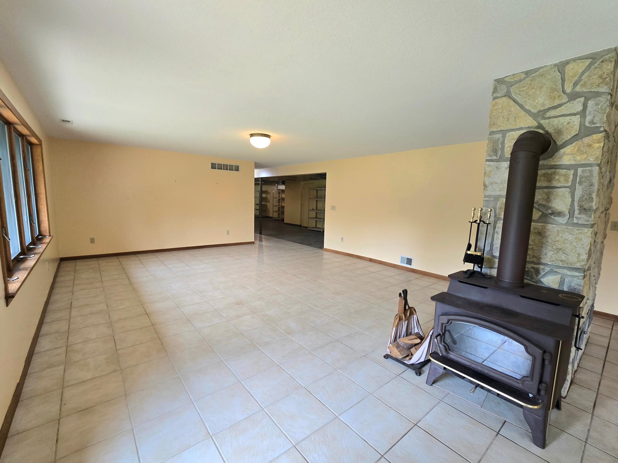 18123 Deer Road Property Photo 53
