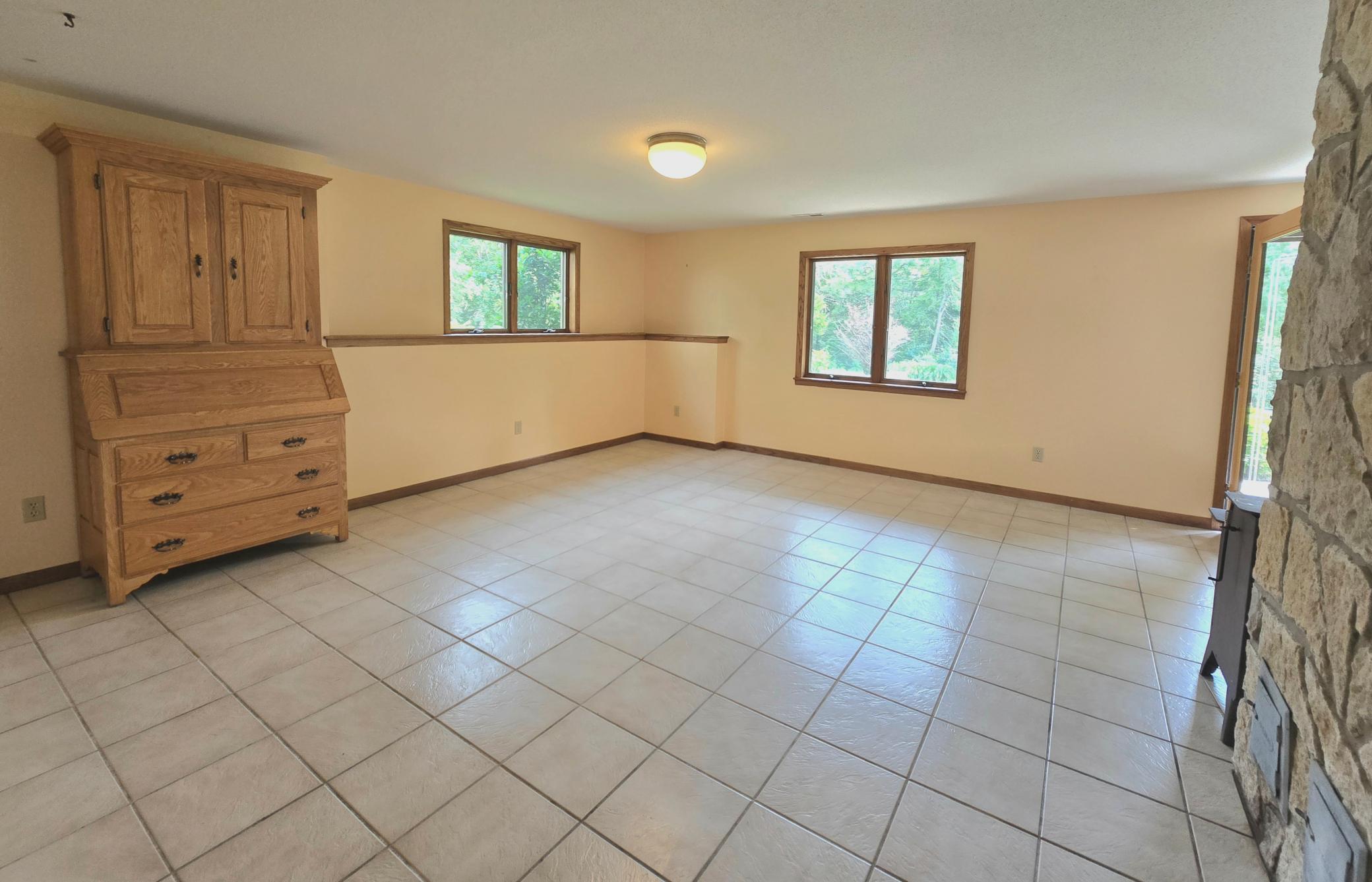 18123 Deer Road Property Photo 55