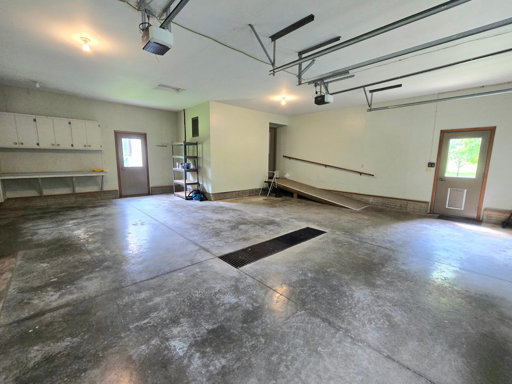 18123 Deer Road Property Photo 79