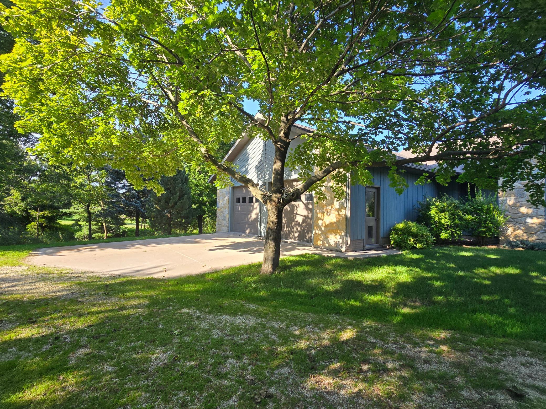 18123 Deer Road Property Photo 81