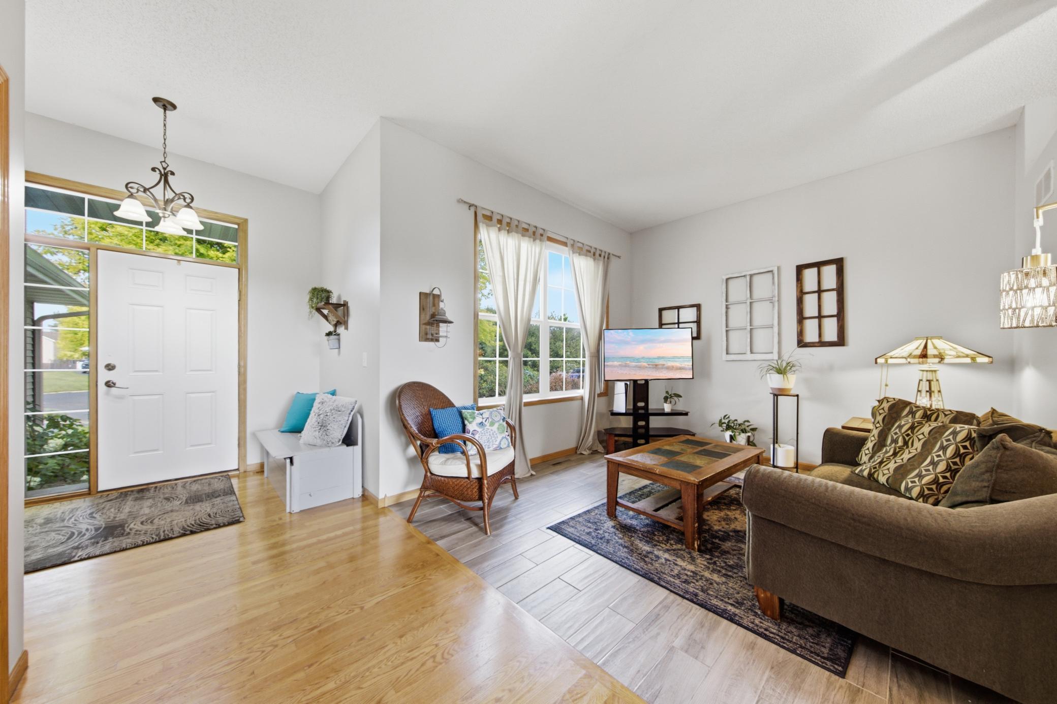809 Morningside Place Property Photo 8