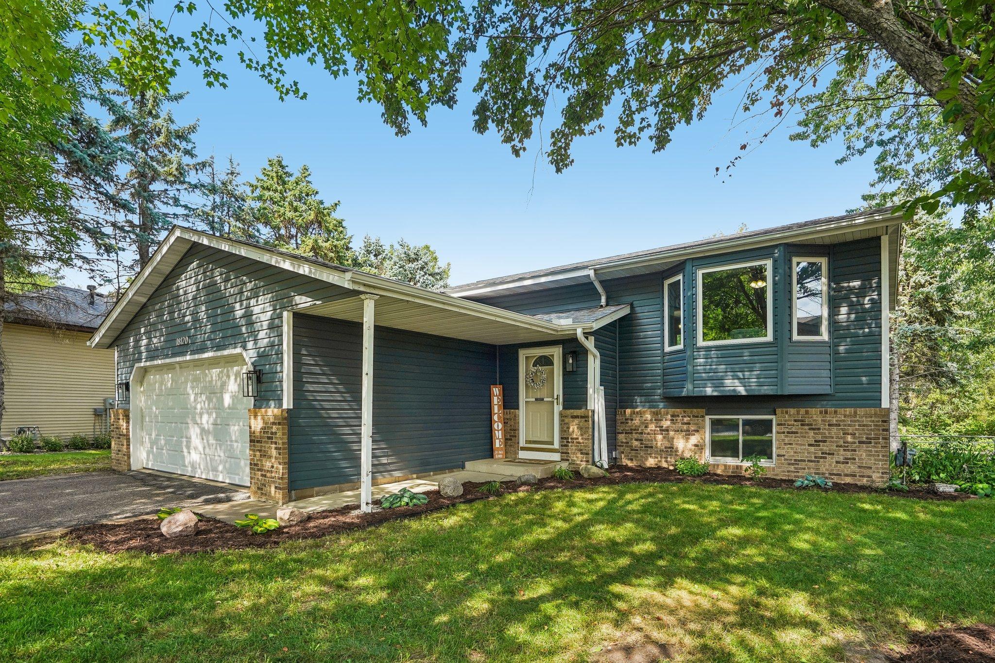 18120 Echo Drive Property Photo 1