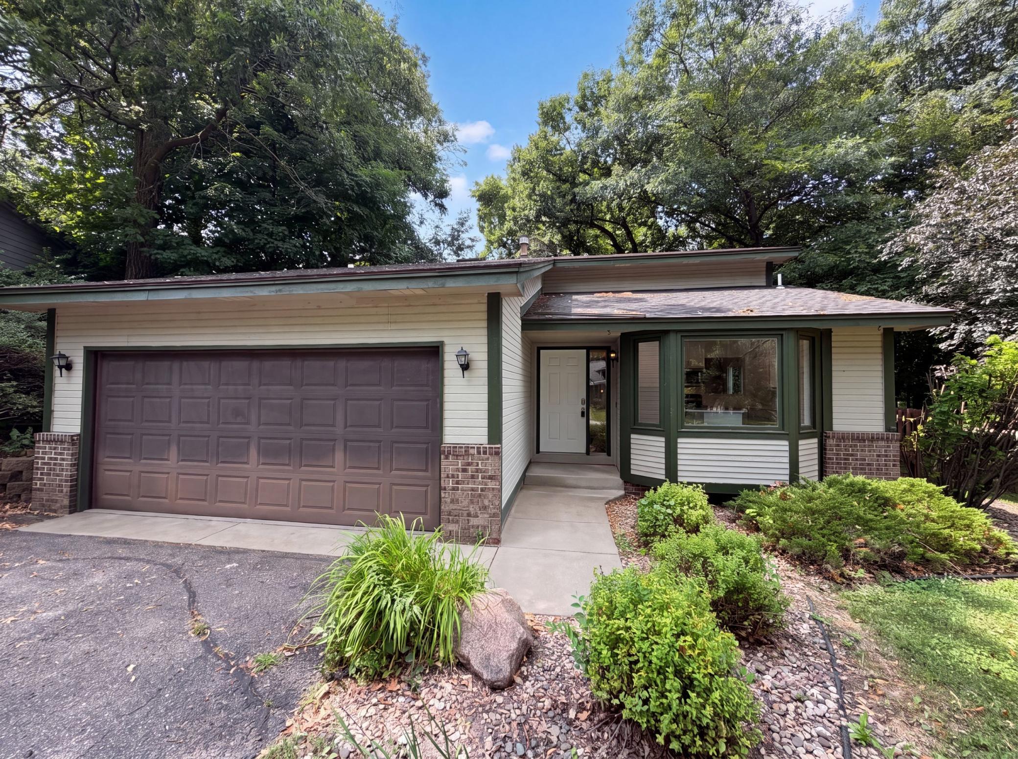 2601 Setter Circle Property Photo 1