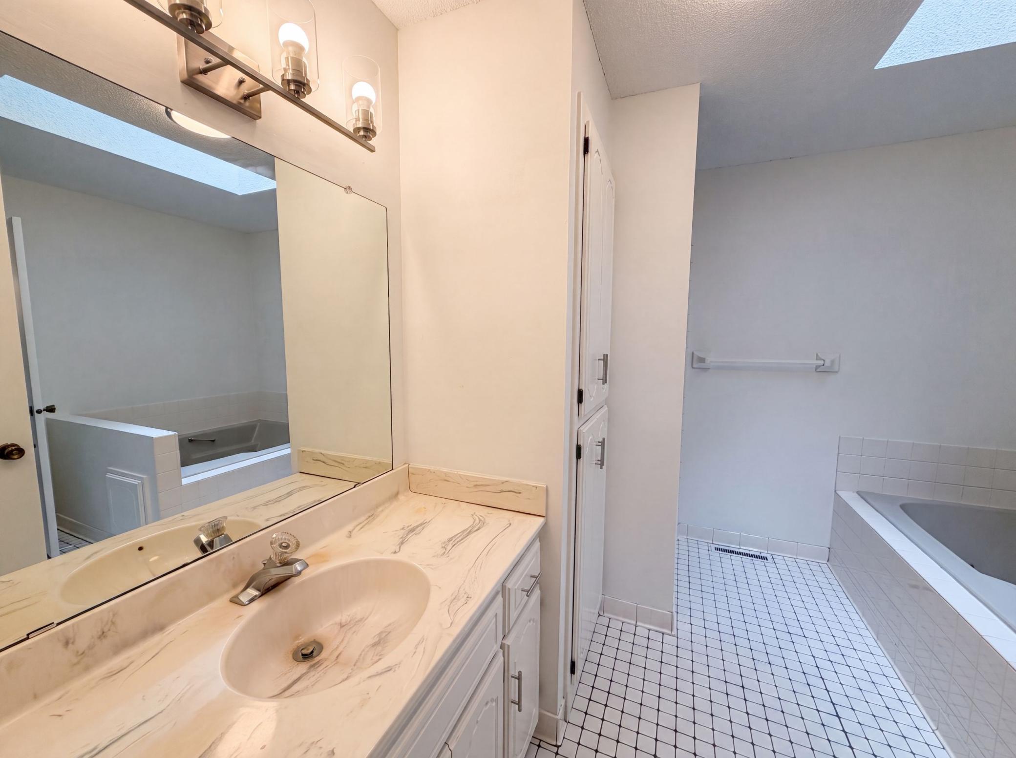 2601 Setter Circle Property Photo 14
