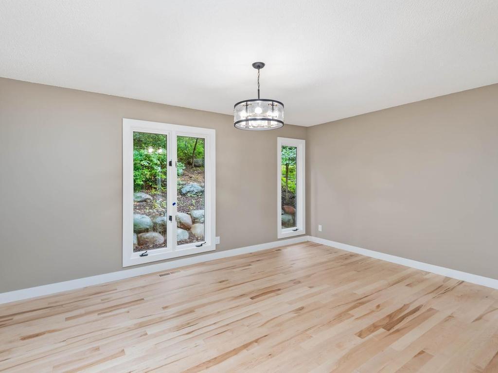 4816 Kingsdale Drive Property Photo 10