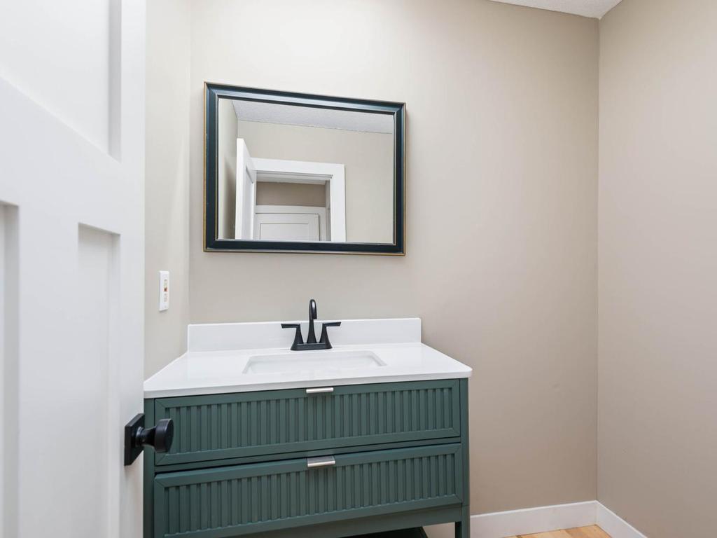 4816 Kingsdale Drive Property Photo 22