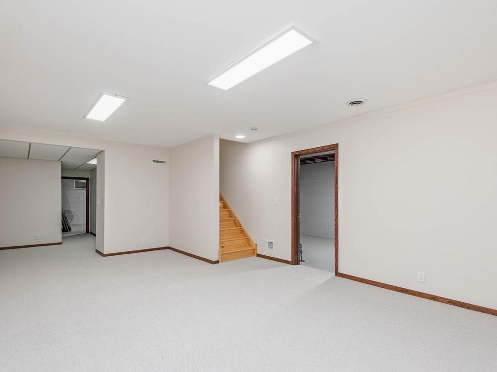 4816 Kingsdale Drive Property Photo 42