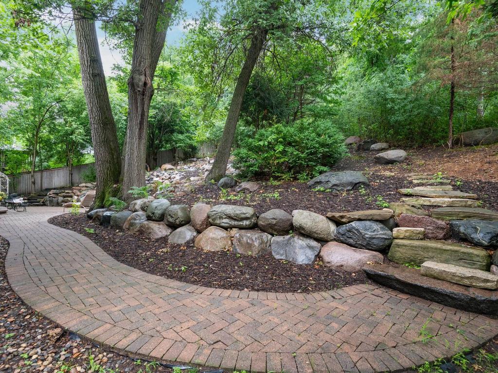 4816 Kingsdale Drive Property Photo 48