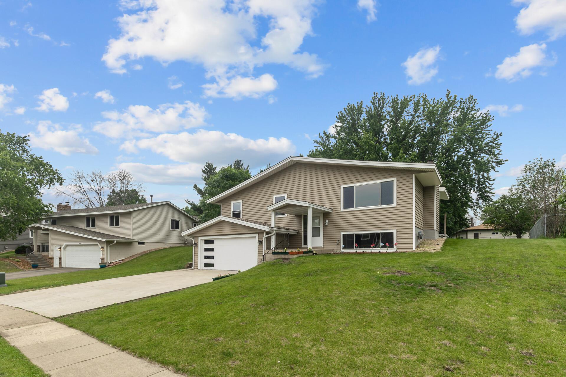 4990 148th Path W Property Photo 3