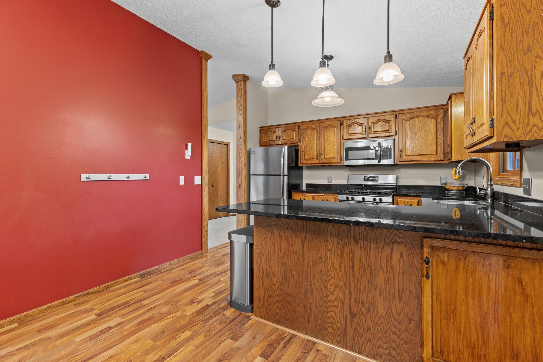 2705 Stearns Way Property Photo 4