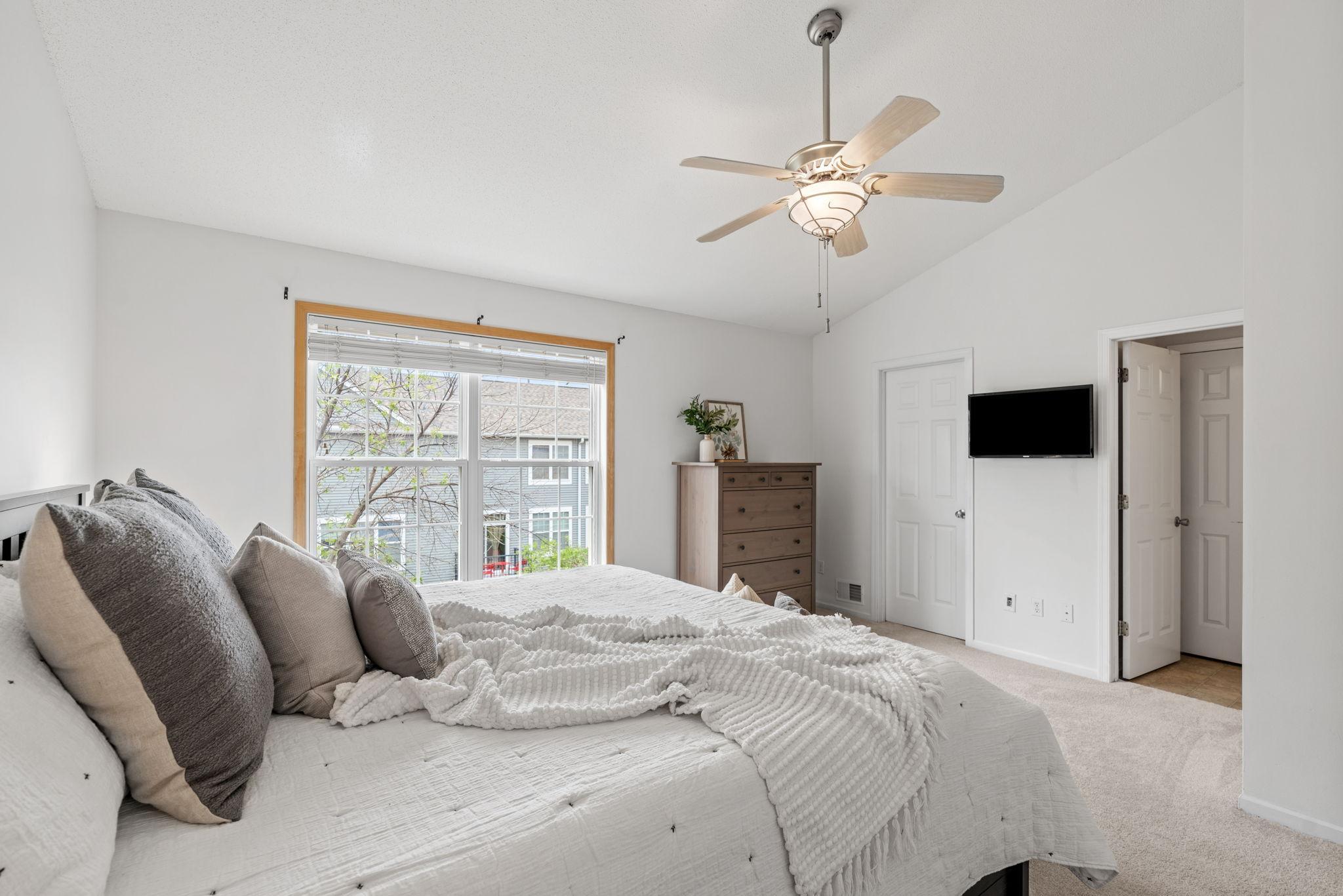15737 Foliage Avenue Property Photo 15