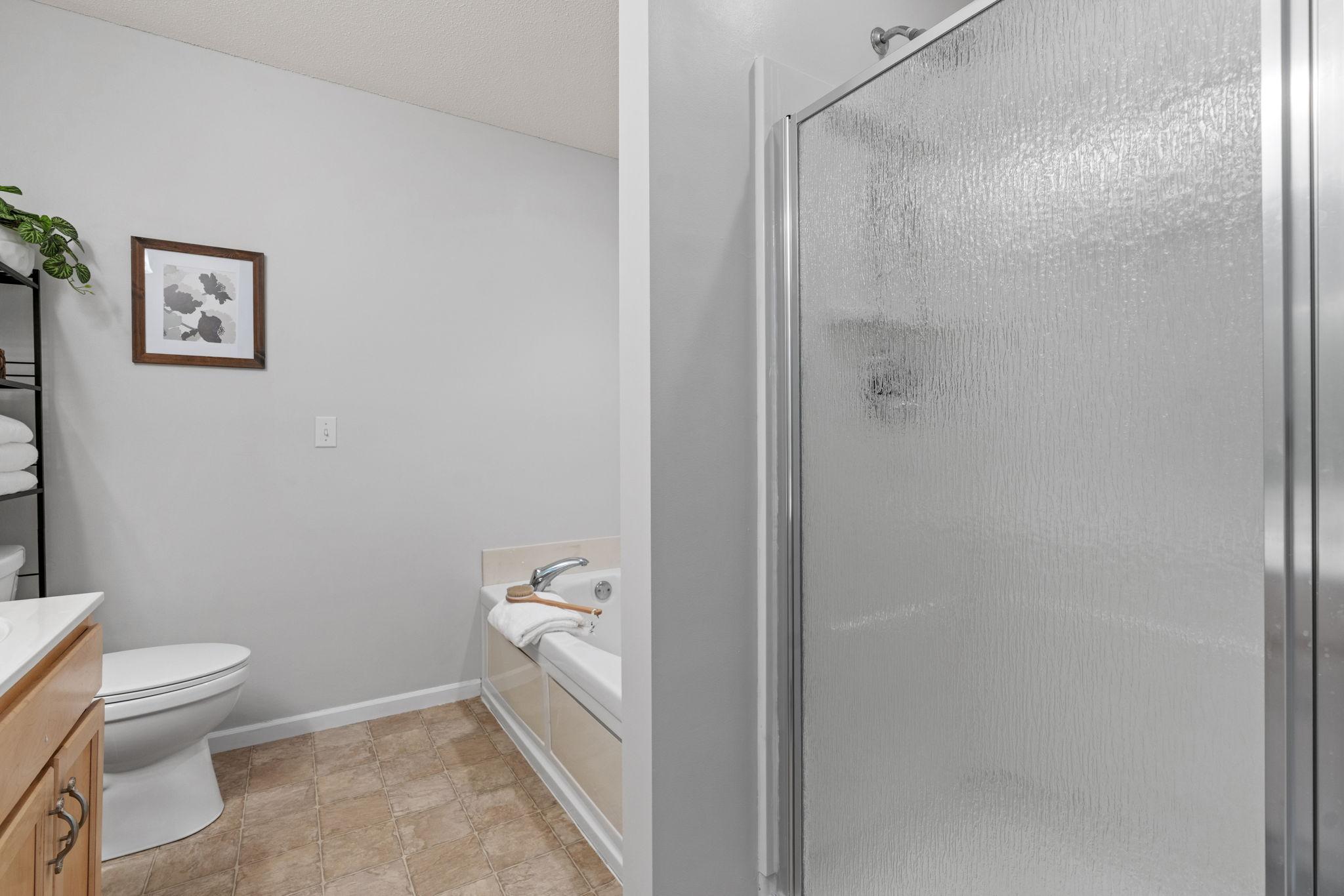 15737 Foliage Avenue Property Photo 17