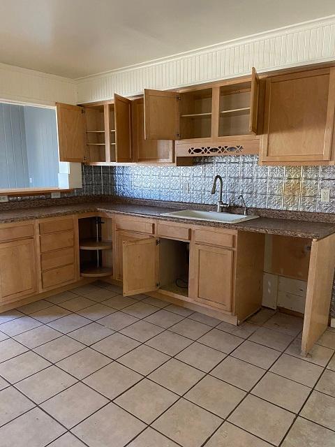 473 2nd N Property Photo 2
