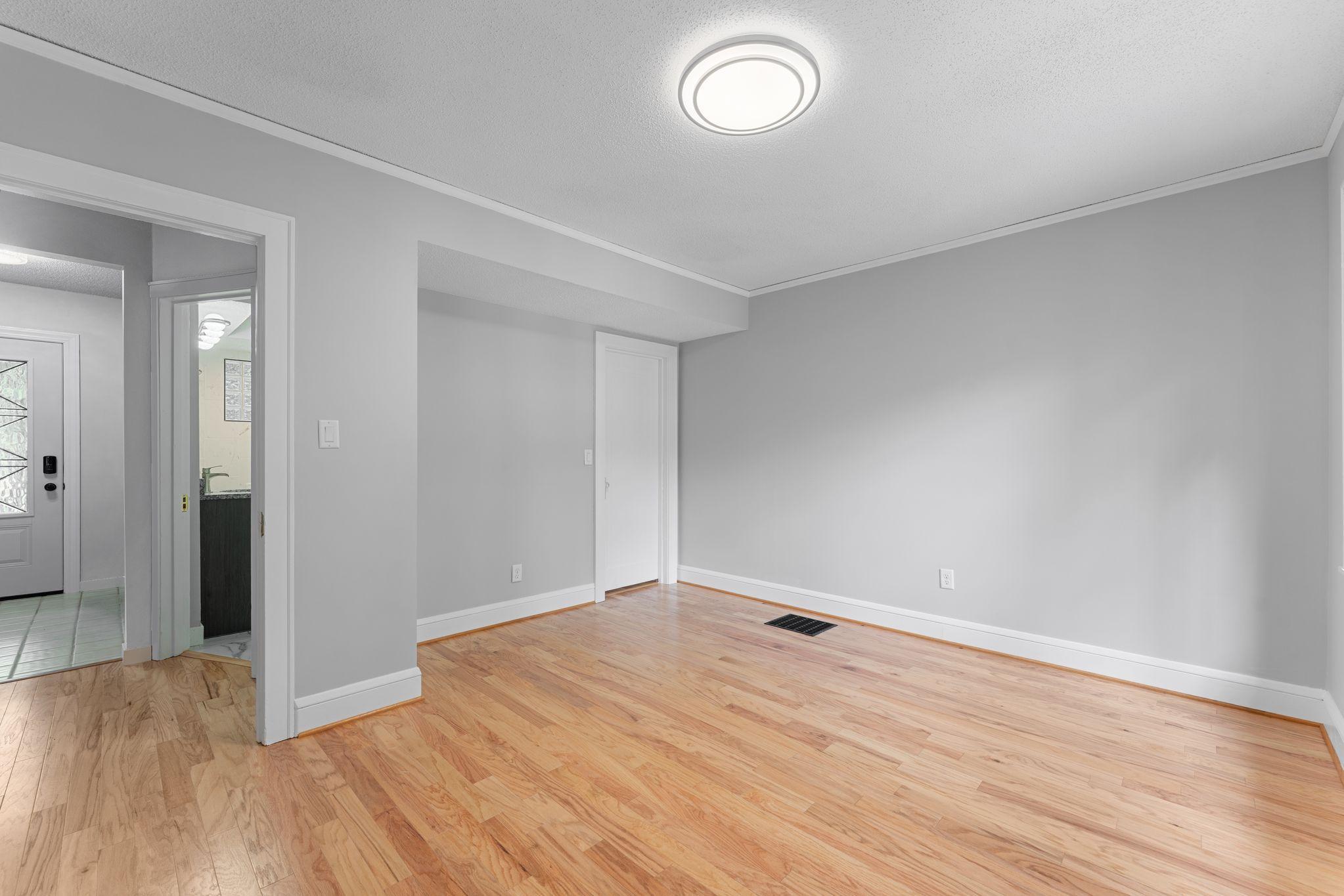 2020 Arcade Street Property Photo 23