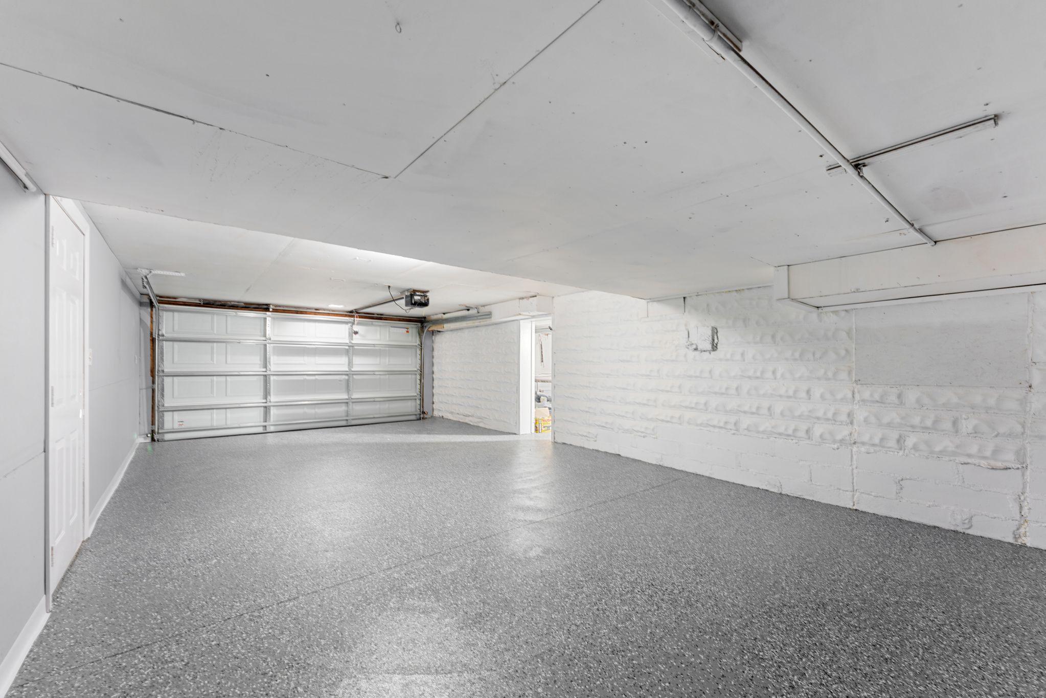 2020 Arcade Street Property Photo 34
