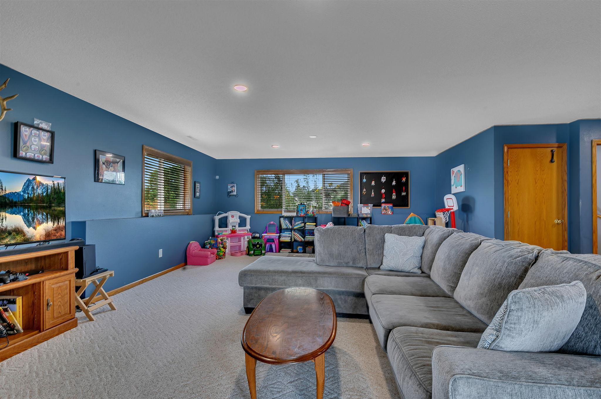 1801 Eastern Star Loop Property Photo 11