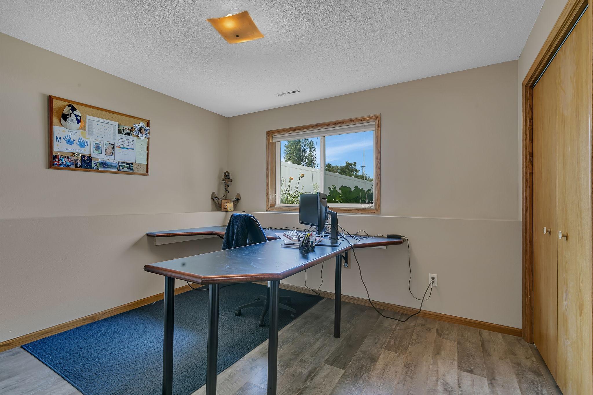 1801 Eastern Star Loop Property Photo 12