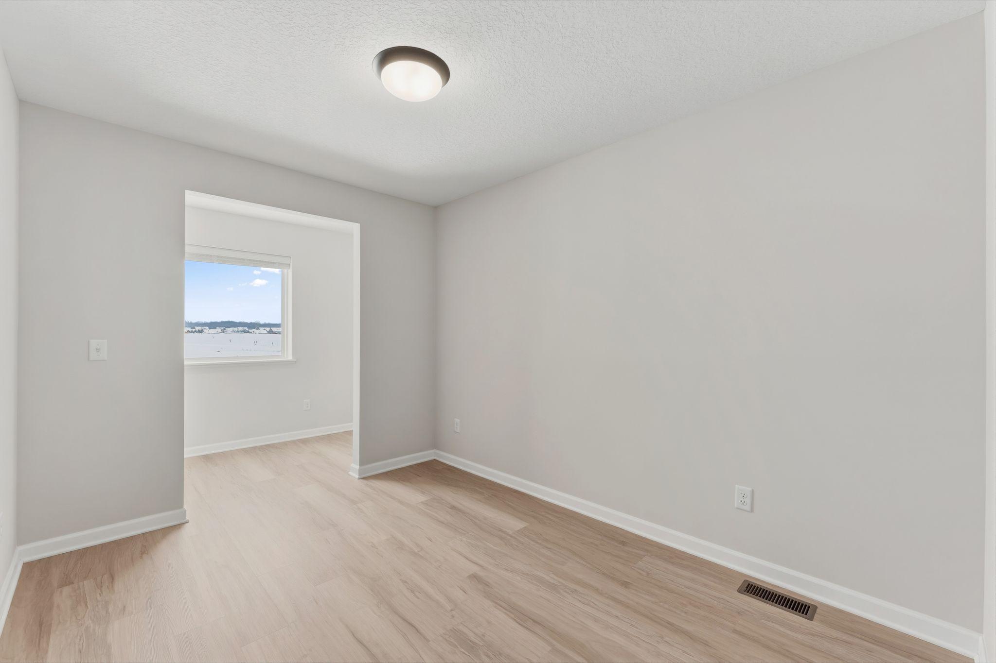 11622 16th Circle Ne Property Photo 9