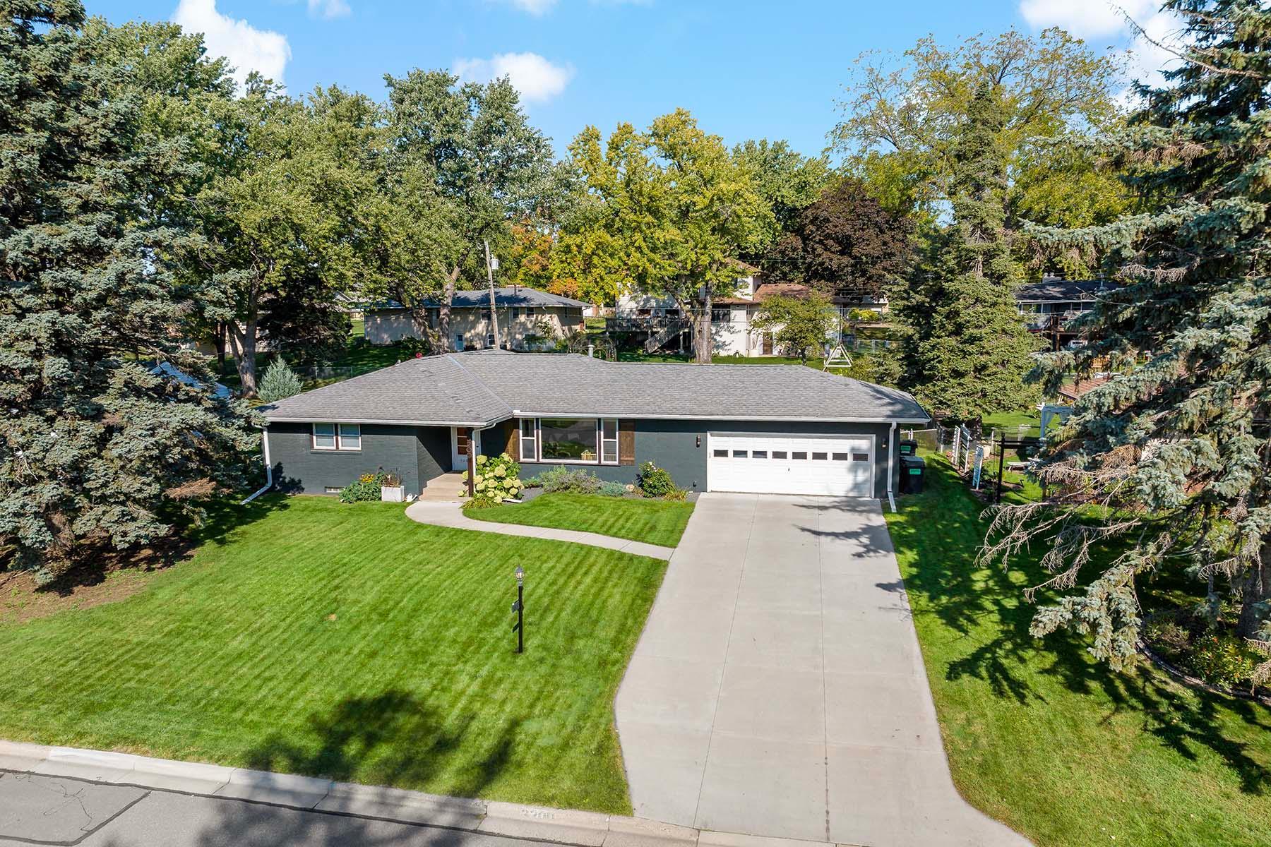 3200 Armour Terrace Property Photo