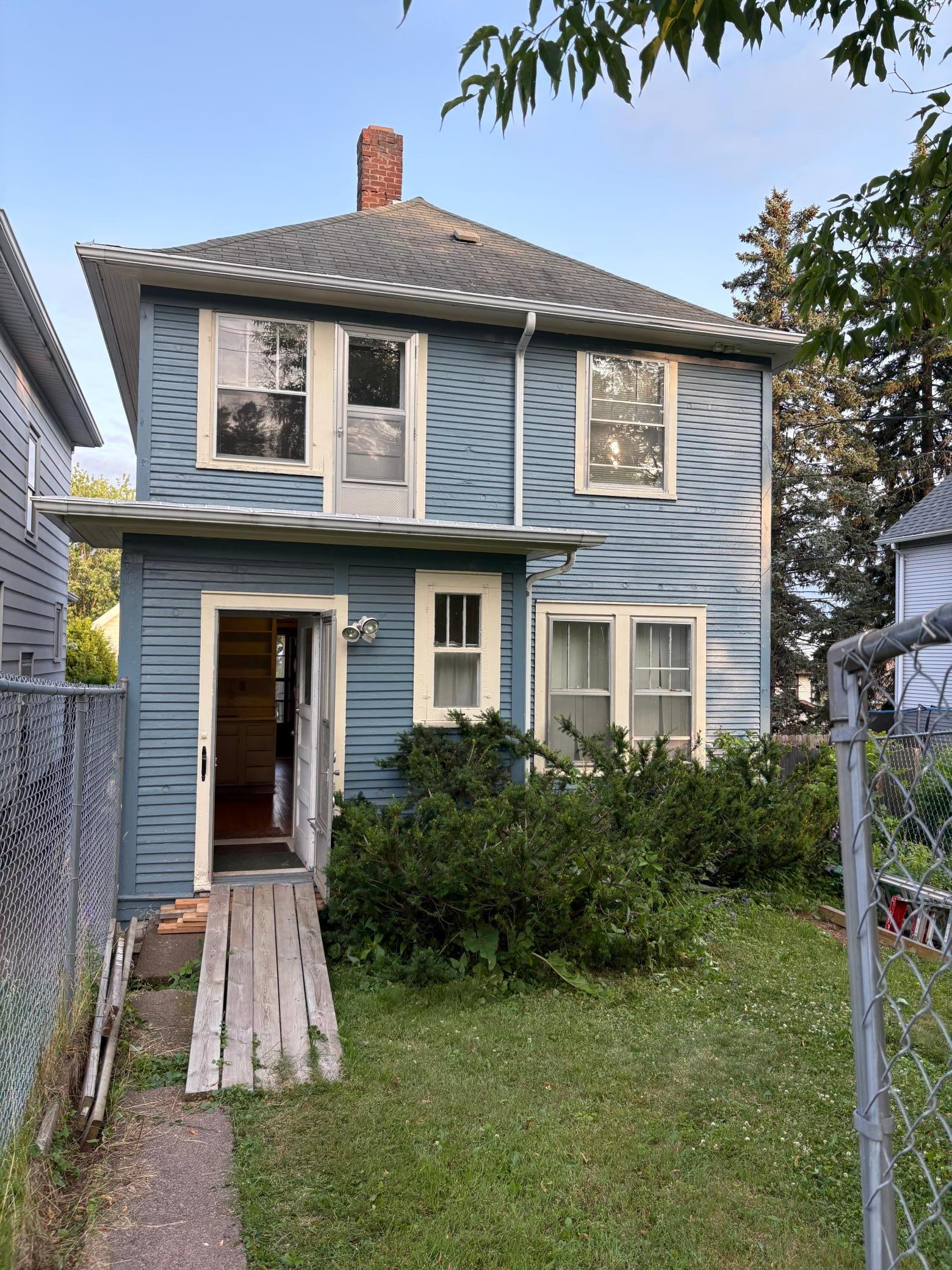 1117 E 10th Street Property Photo 28