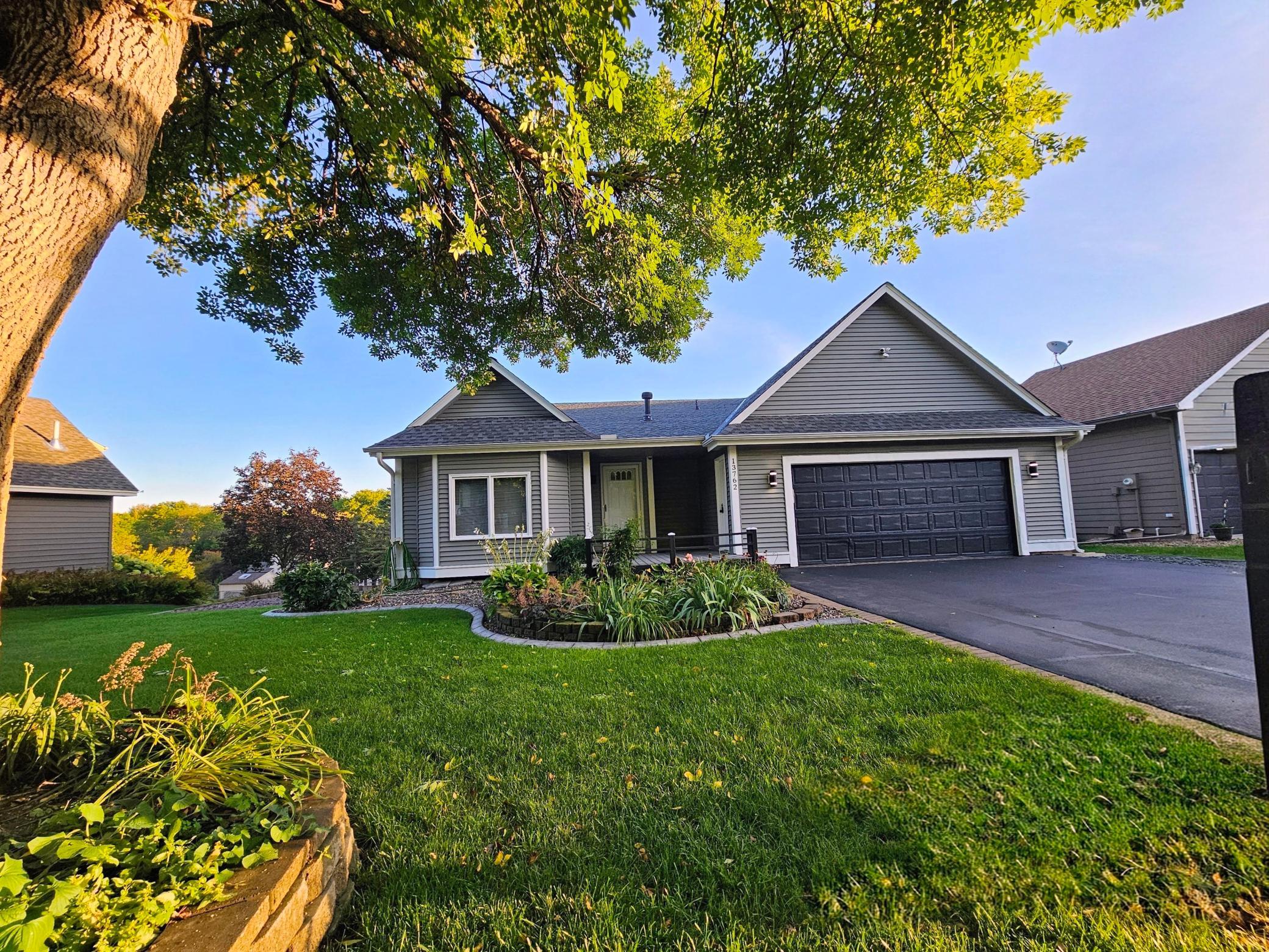 13762 93rd Place N Property Photo 1