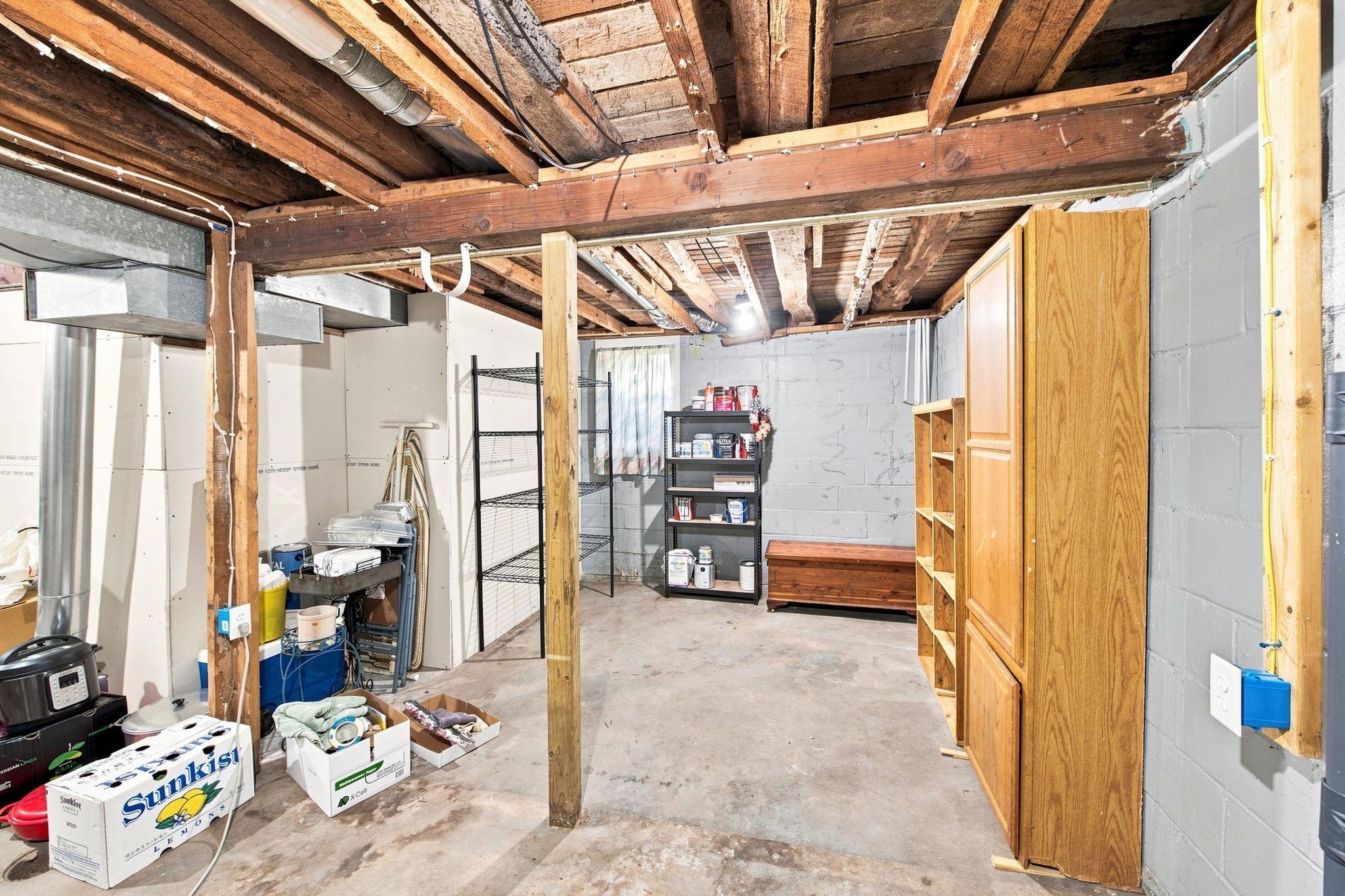 906 Scribner Street Property Photo 17
