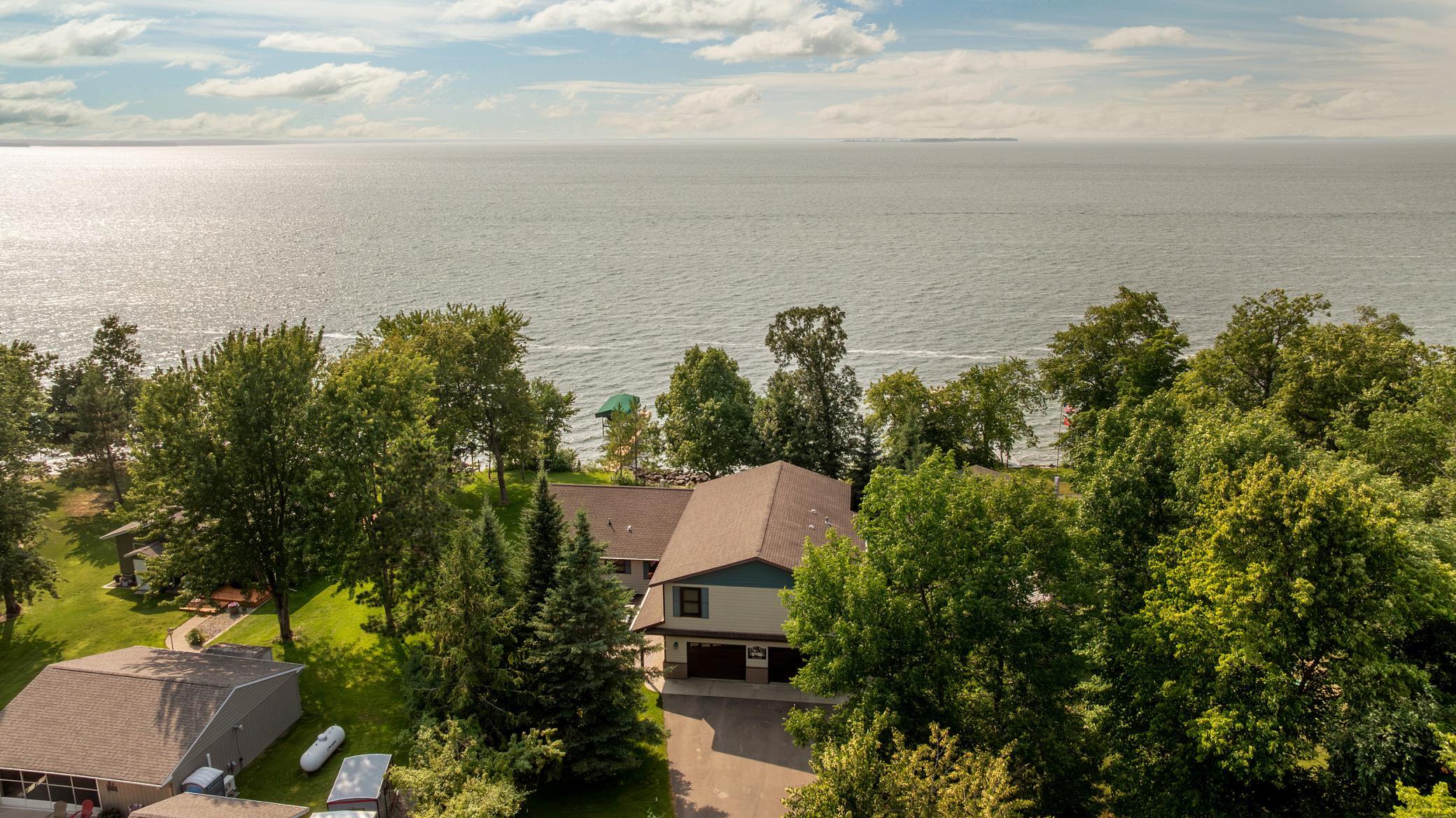 31 Partridge Point Lane NE