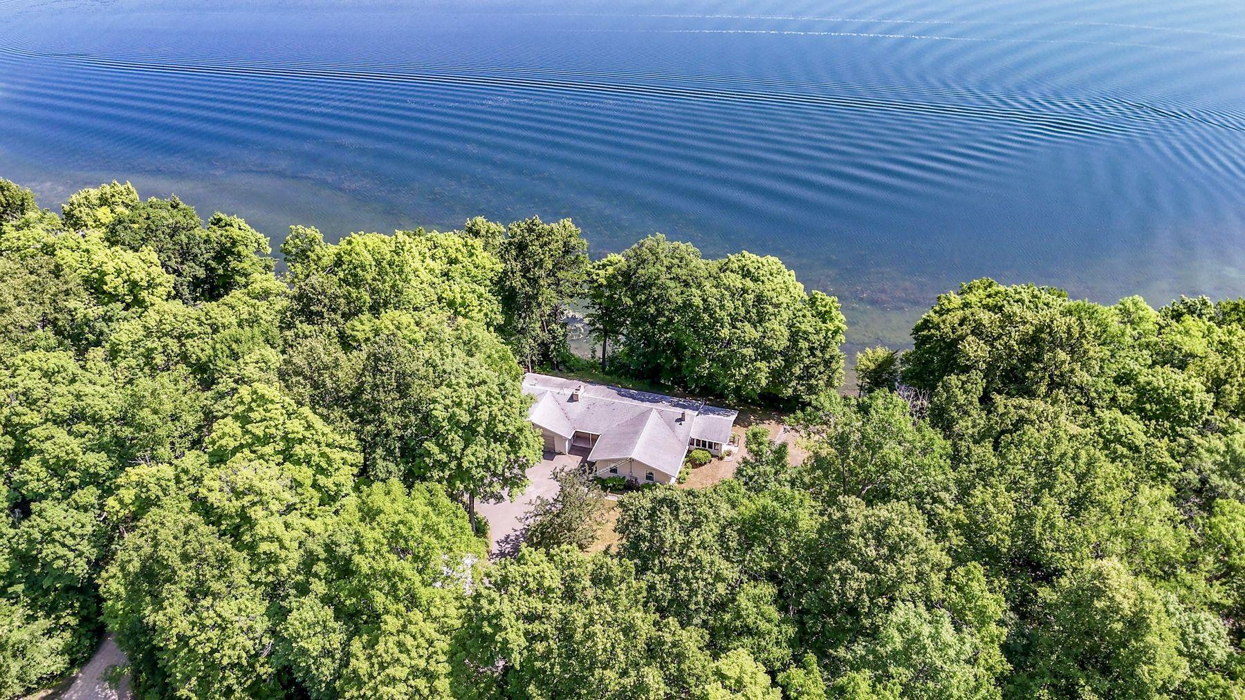 35689 Adams Point Trail Property Photo 1