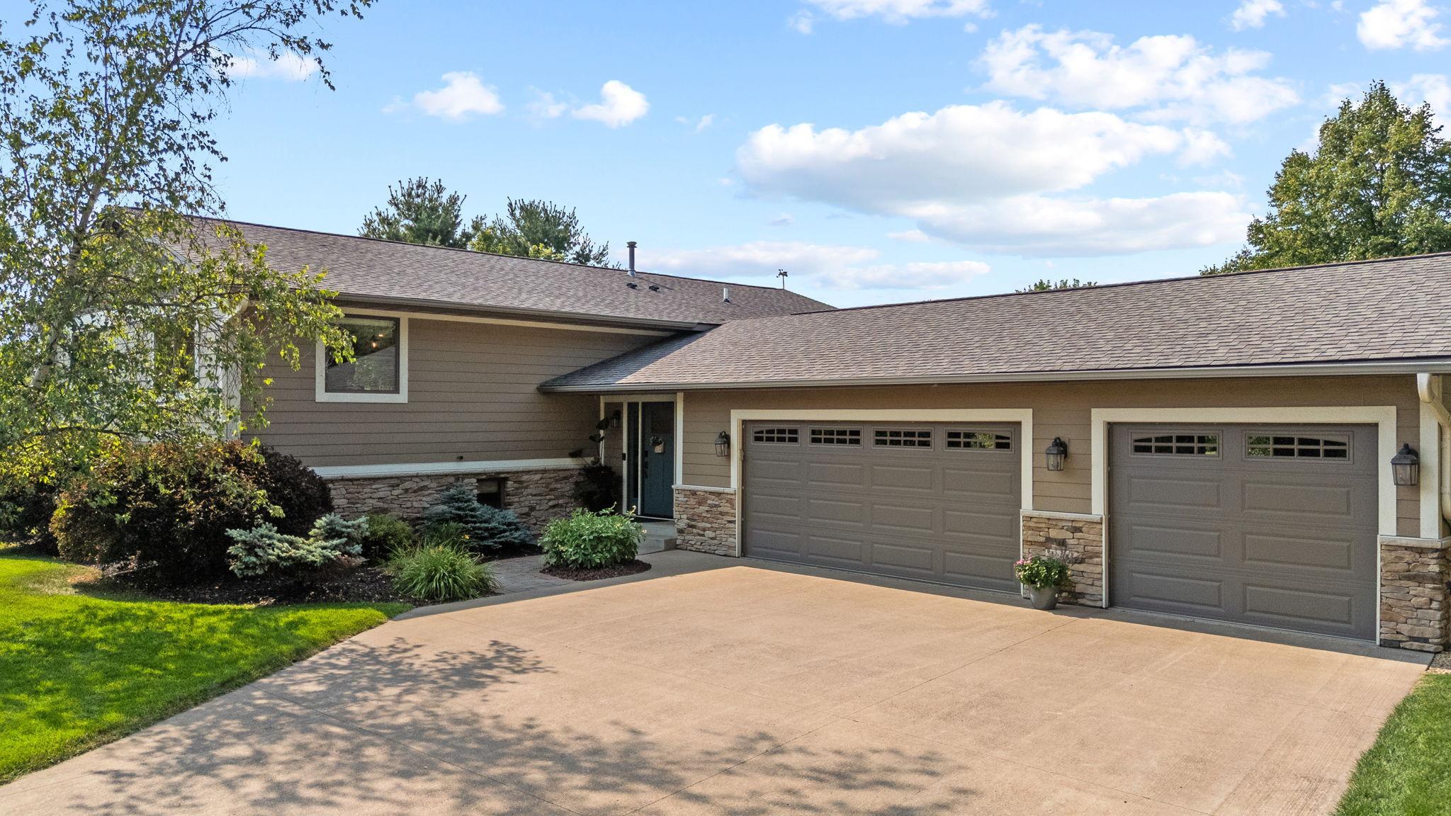 746 Packer Drive Property Photo 4