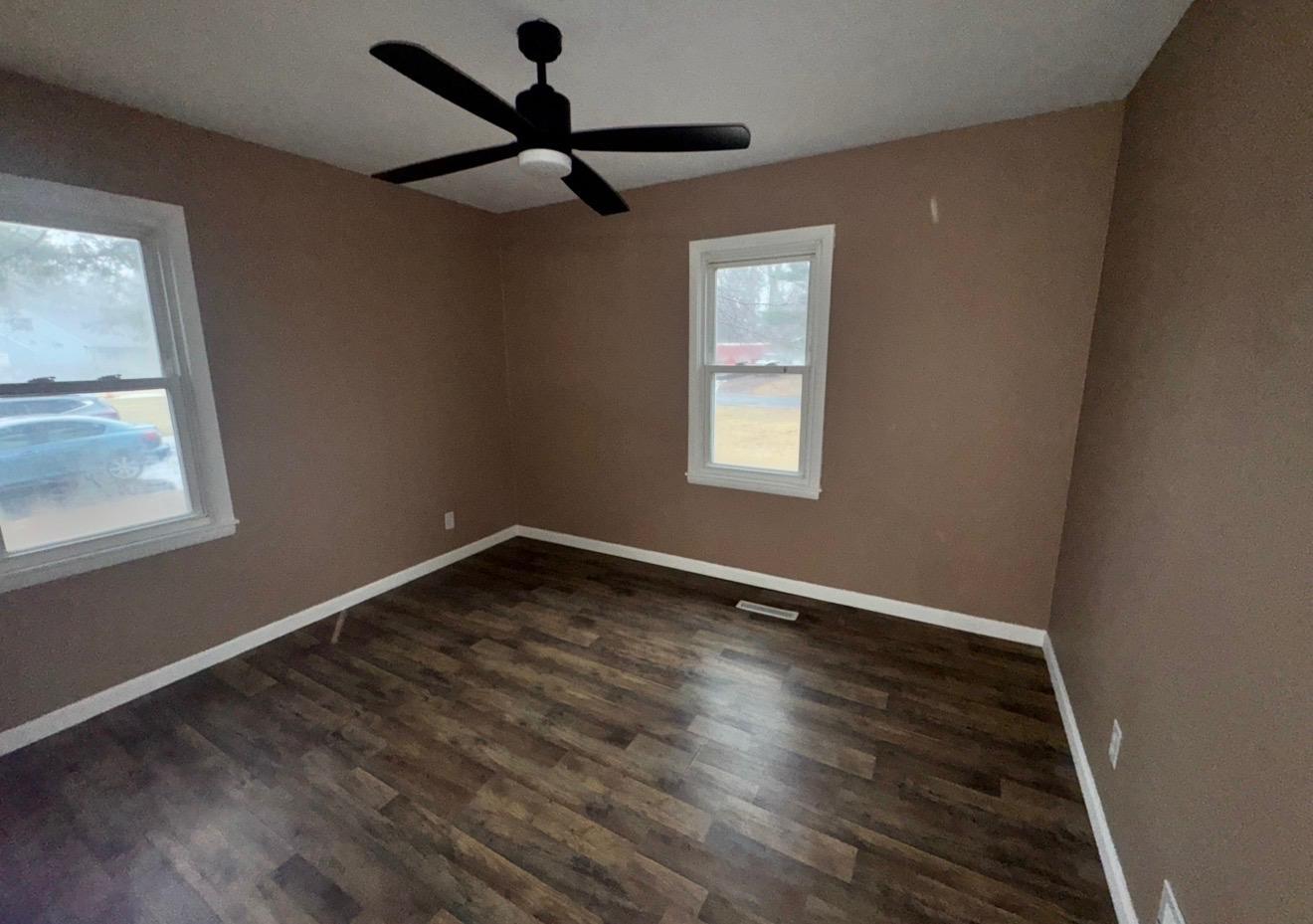 6880 Rustic Lane Property Photo 10