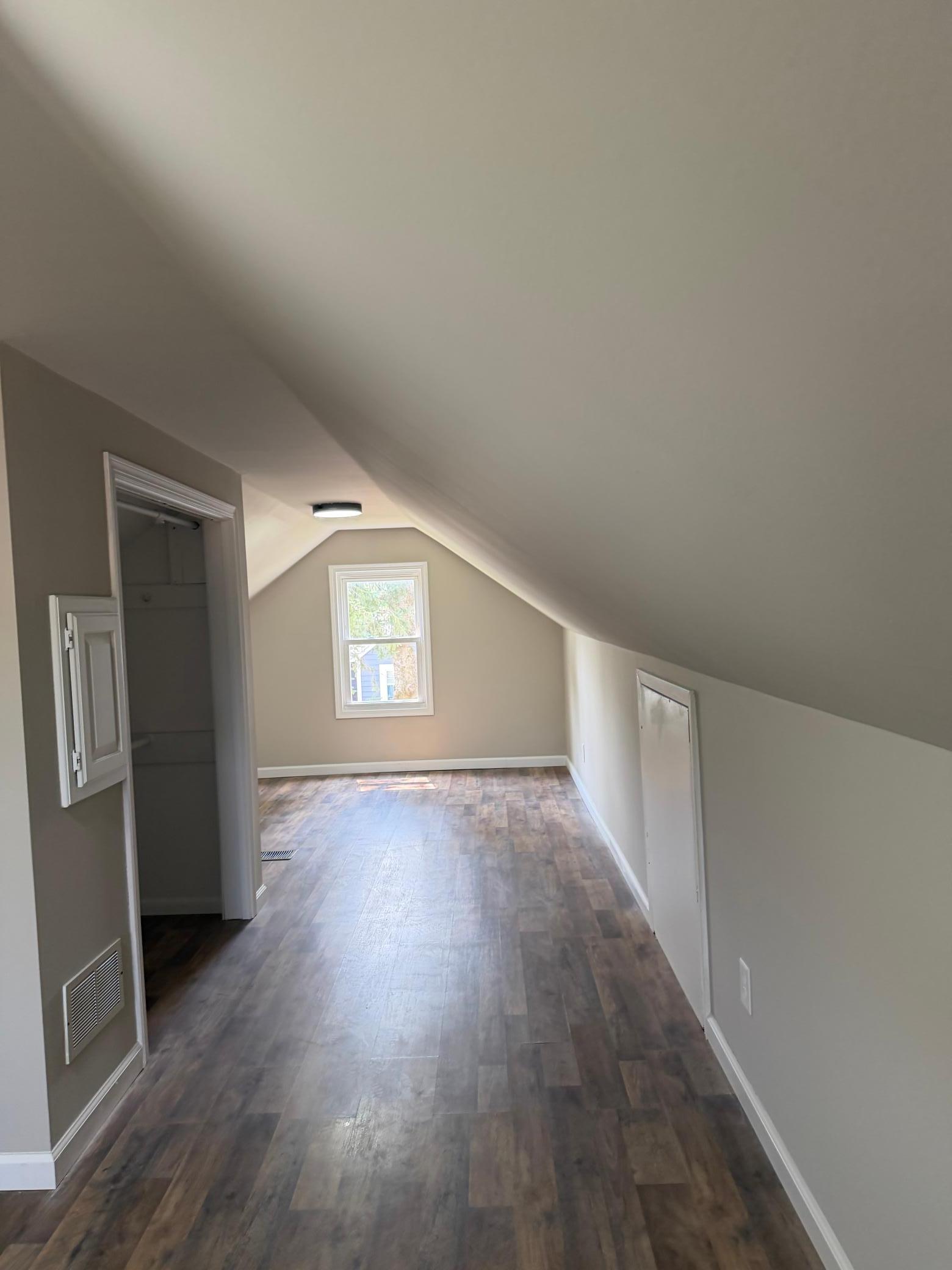 6880 Rustic Lane Property Photo 13