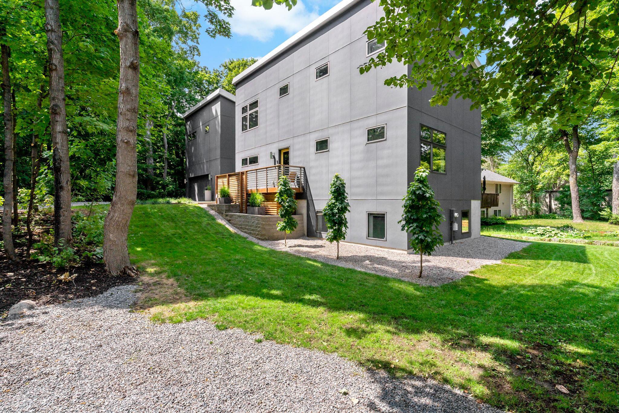 21160 Forest Drive Property Photo 10