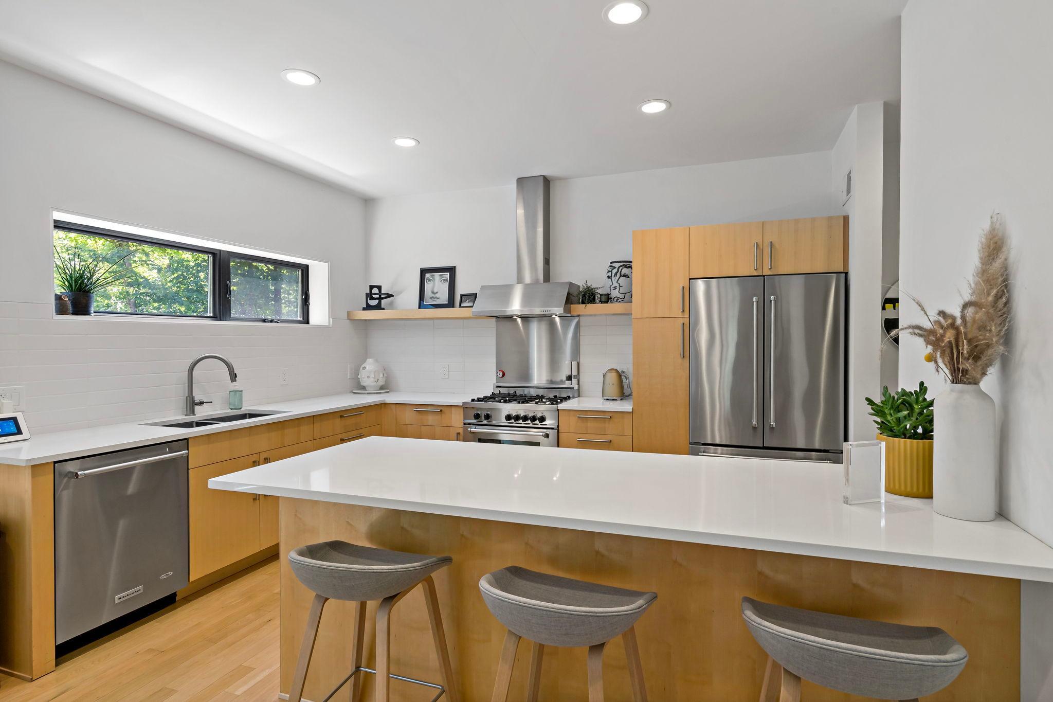 21160 Forest Drive Property Photo 11