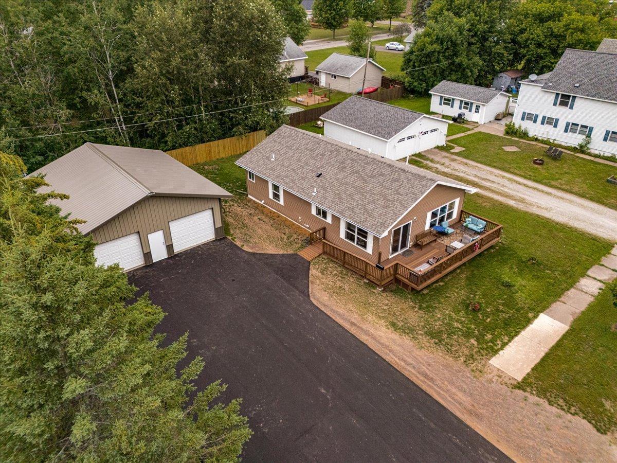 1209 96th Avenue W Property Photo 3