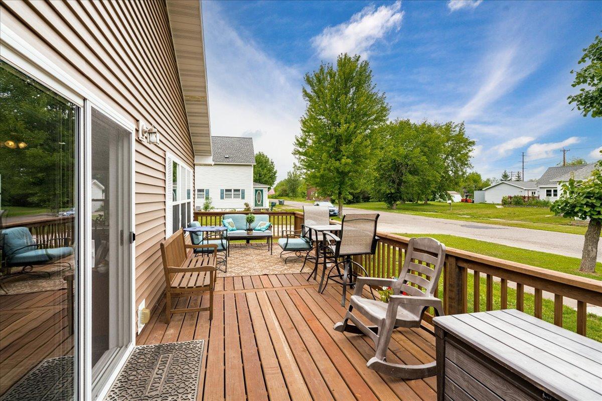 1209 96th Avenue W Property Photo 6