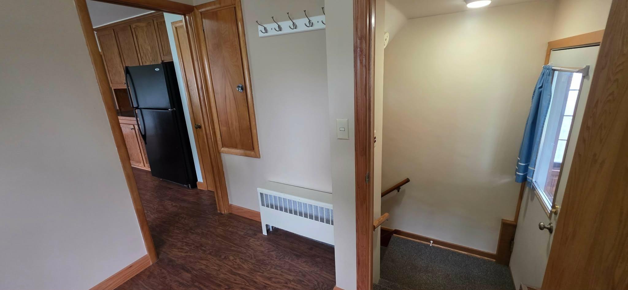 107 Park Avenue E Property Photo 30