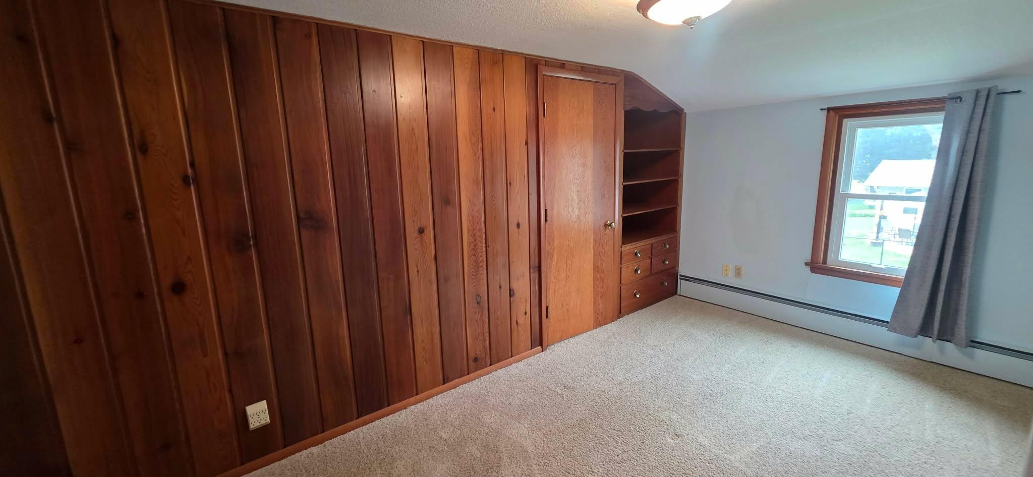 107 Park Avenue E Property Photo 62